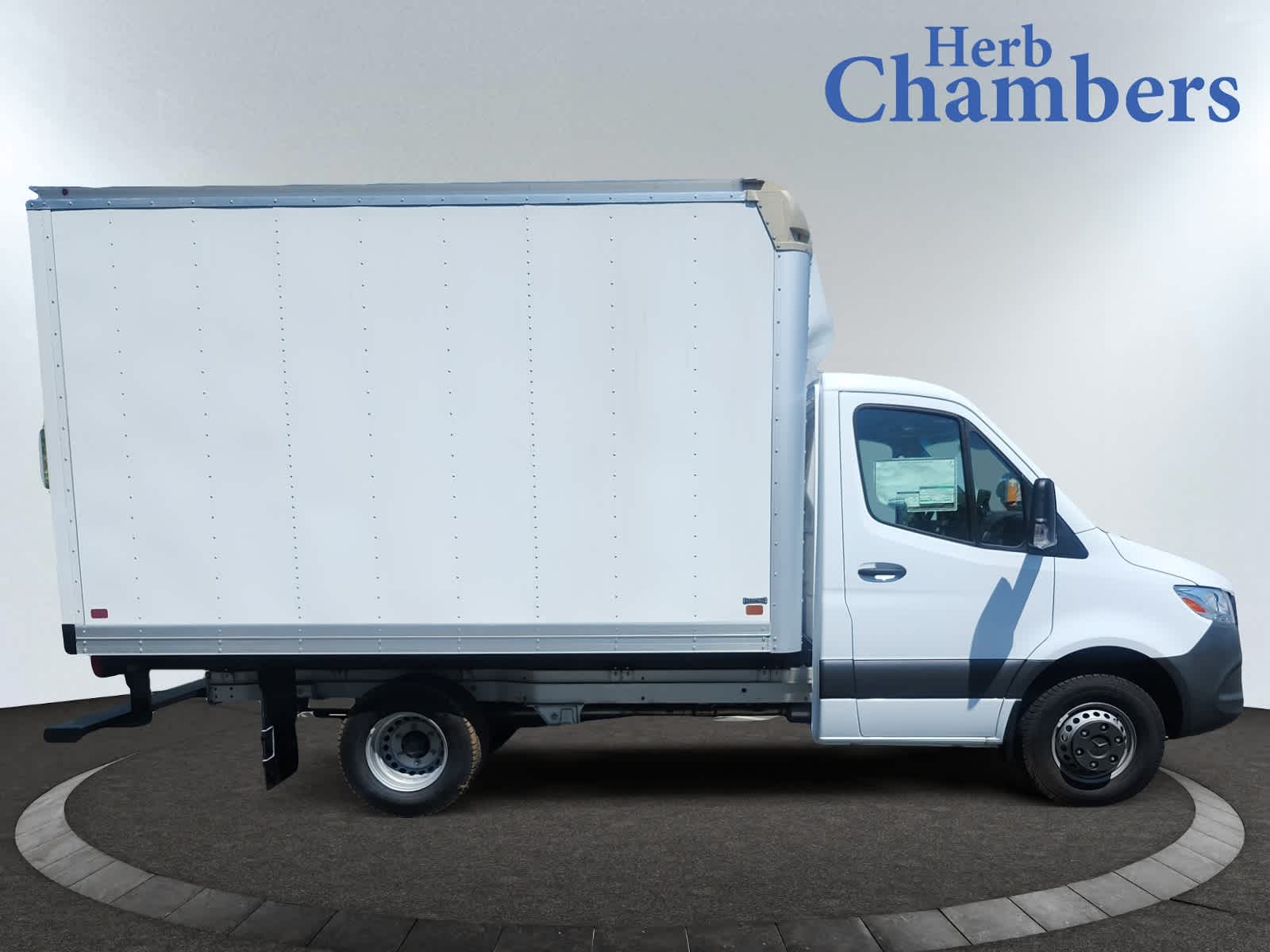 new 2024 Mercedes-Benz Sprinter 3500 XD Chassis car