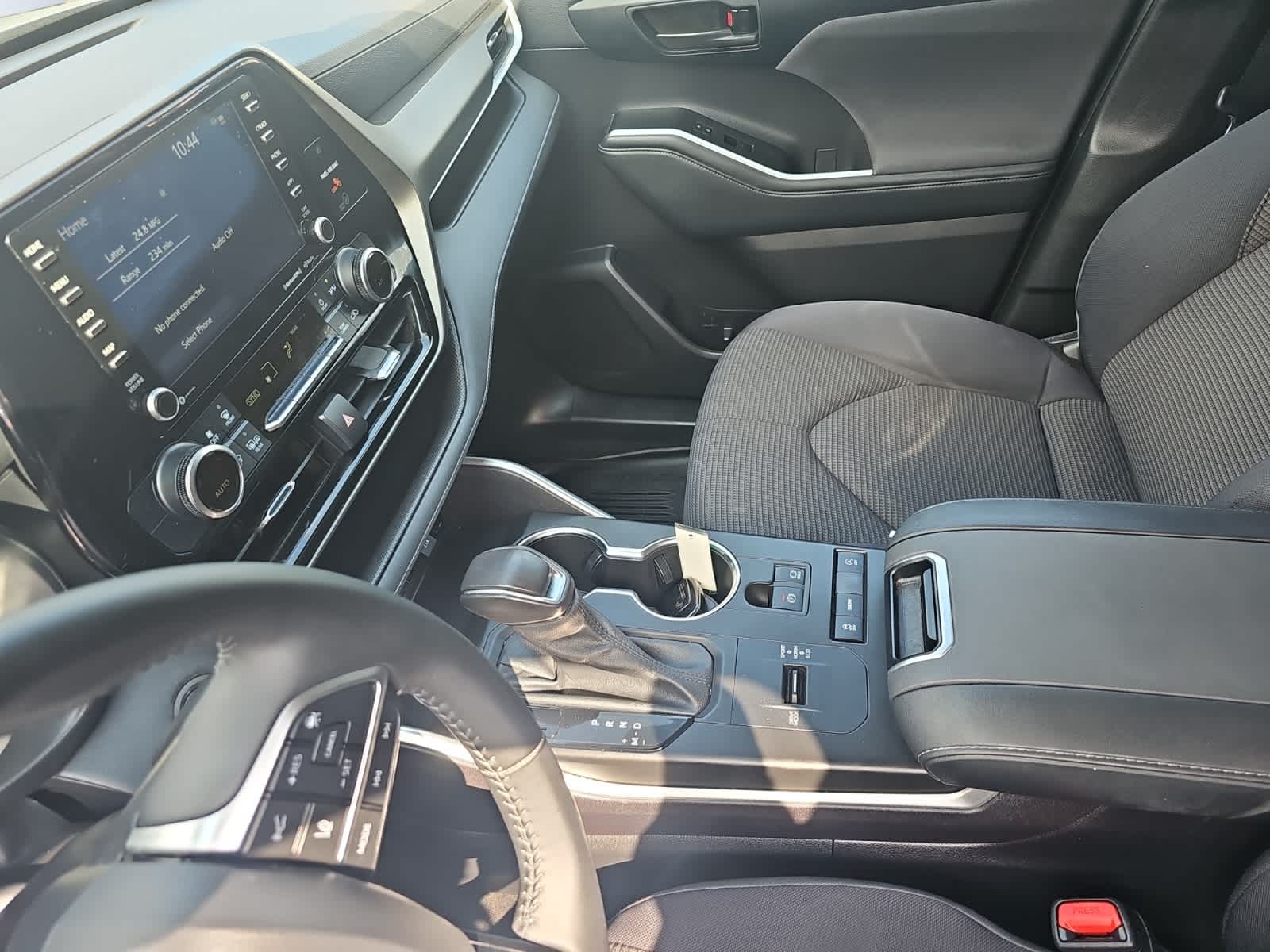used 2021 Toyota Highlander car, priced at $30,497