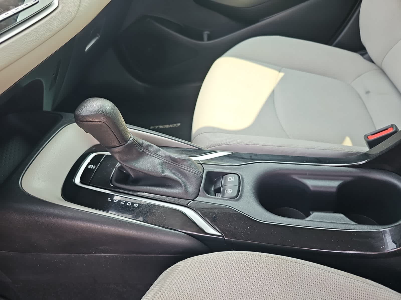 used 2020 Toyota Corolla car, priced at $18,998