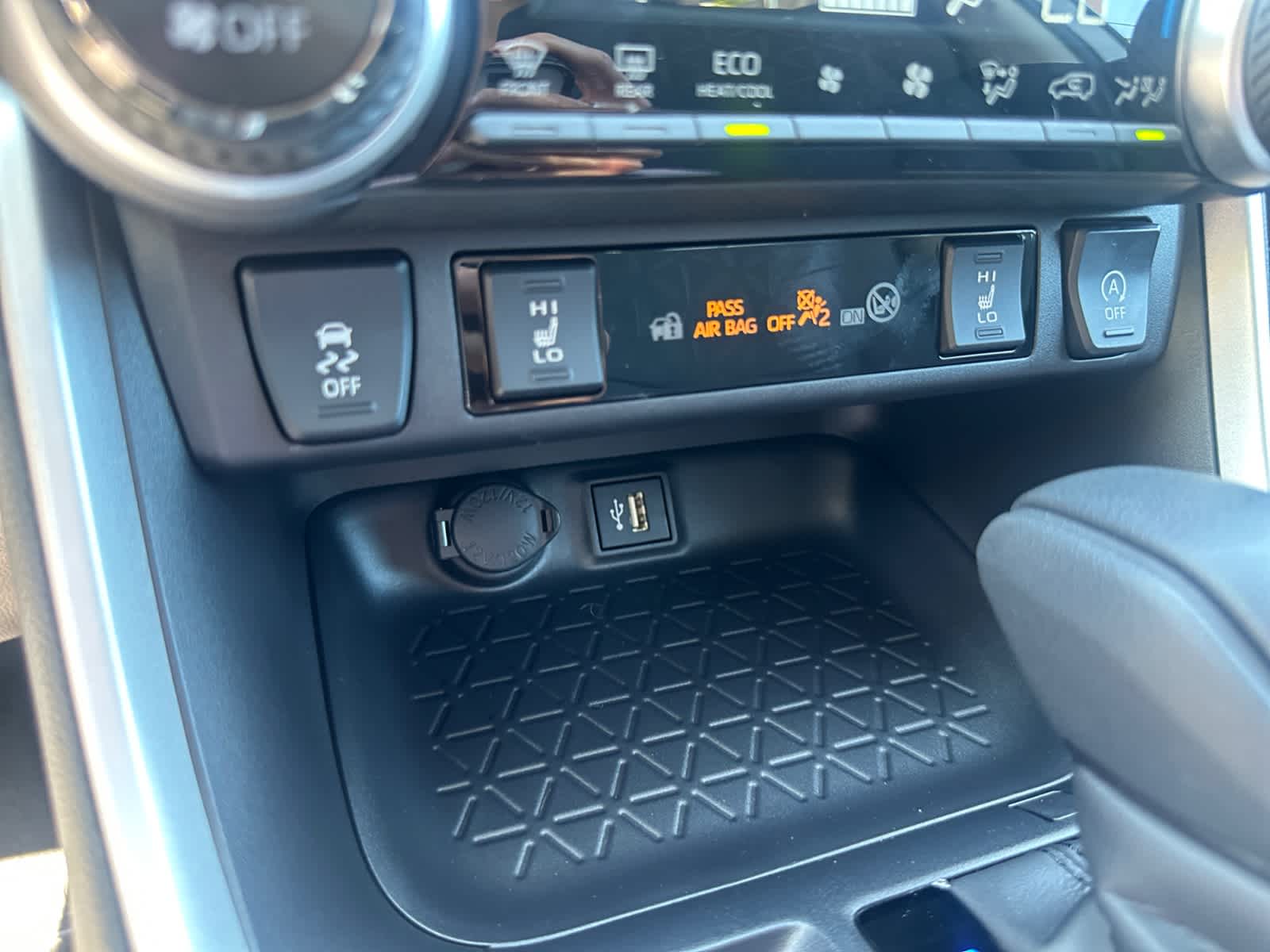 new 2025 Toyota RAV4 car, priced at $37,169