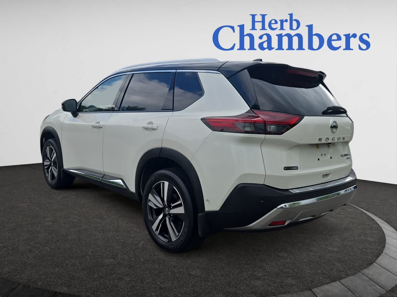 used 2021 Nissan Rogue car, priced at $29,998