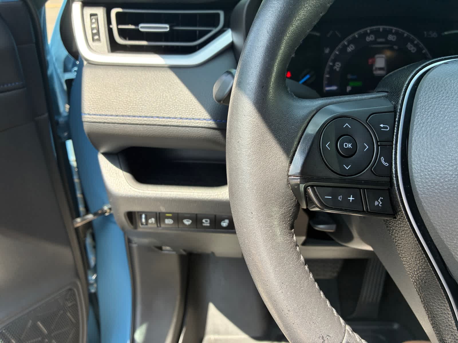 used 2022 Toyota RAV4 car, priced at $31,998