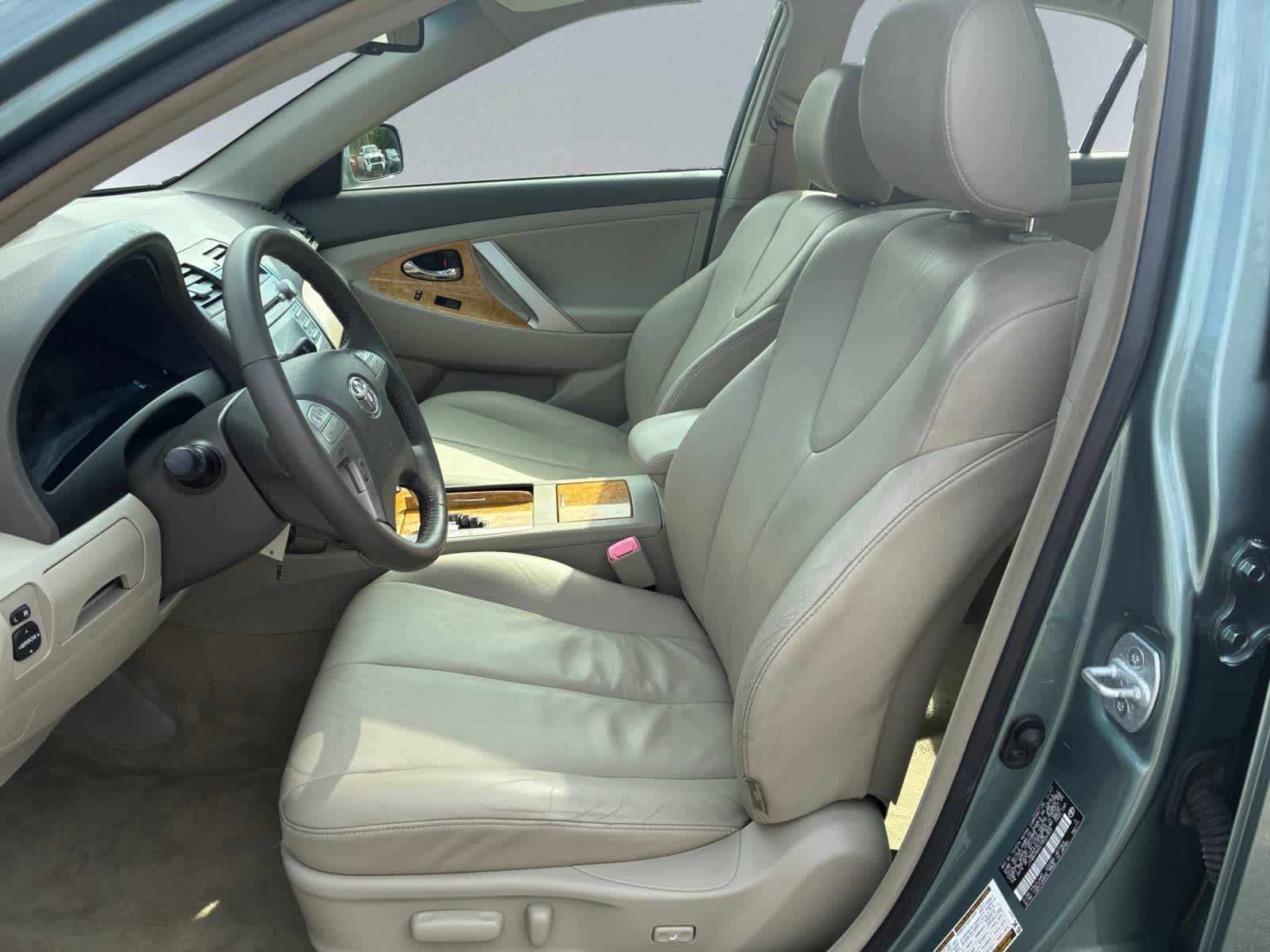 used 2007 Toyota Camry car, priced at $15,998