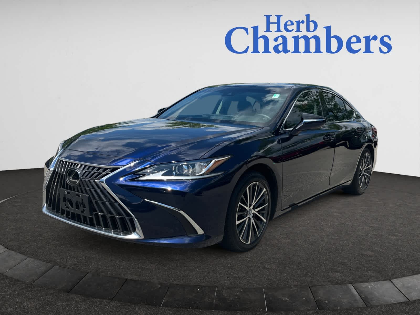 used 2023 Lexus ES car, priced at $39,998