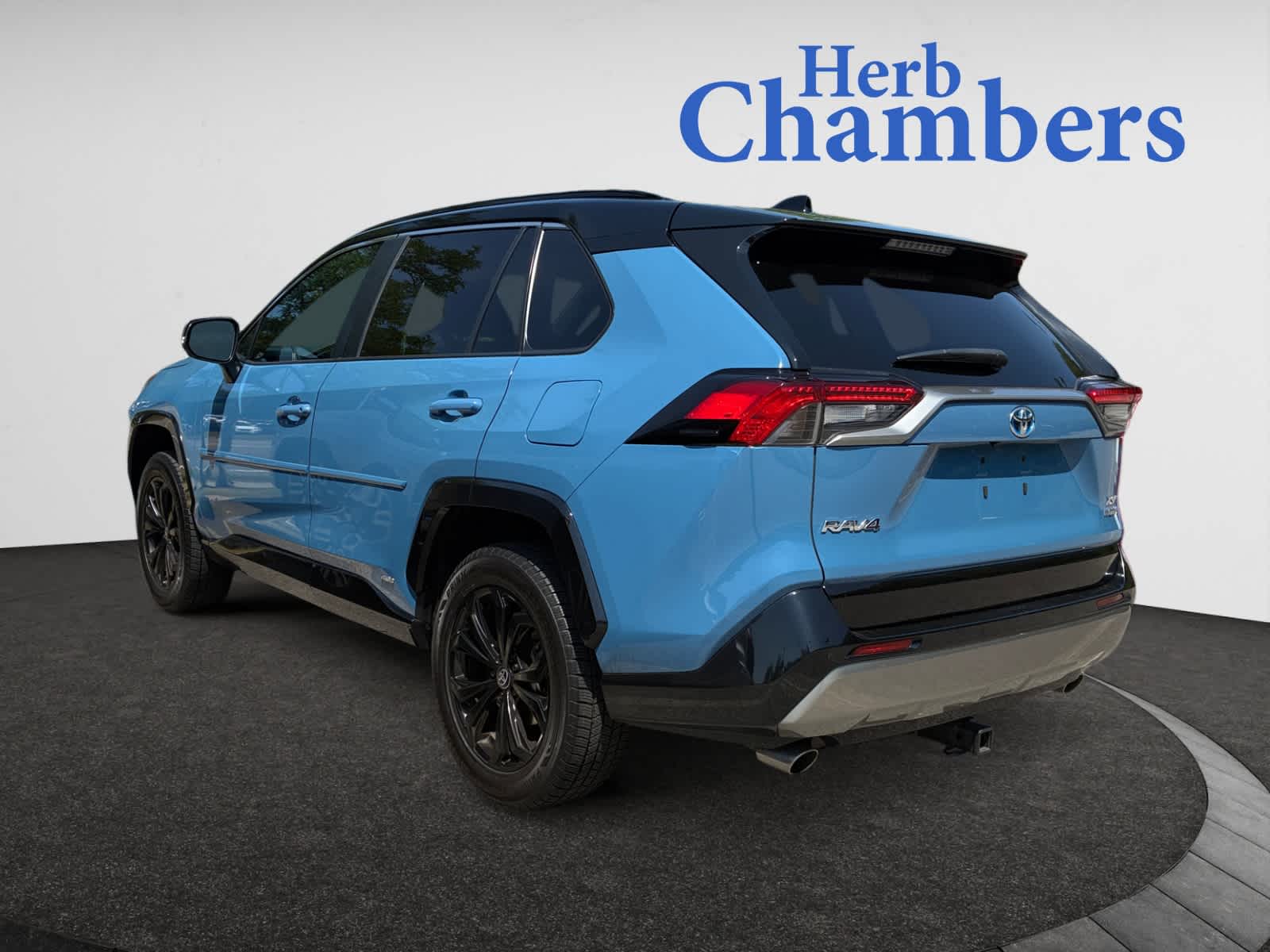 used 2022 Toyota RAV4 car, priced at $31,998