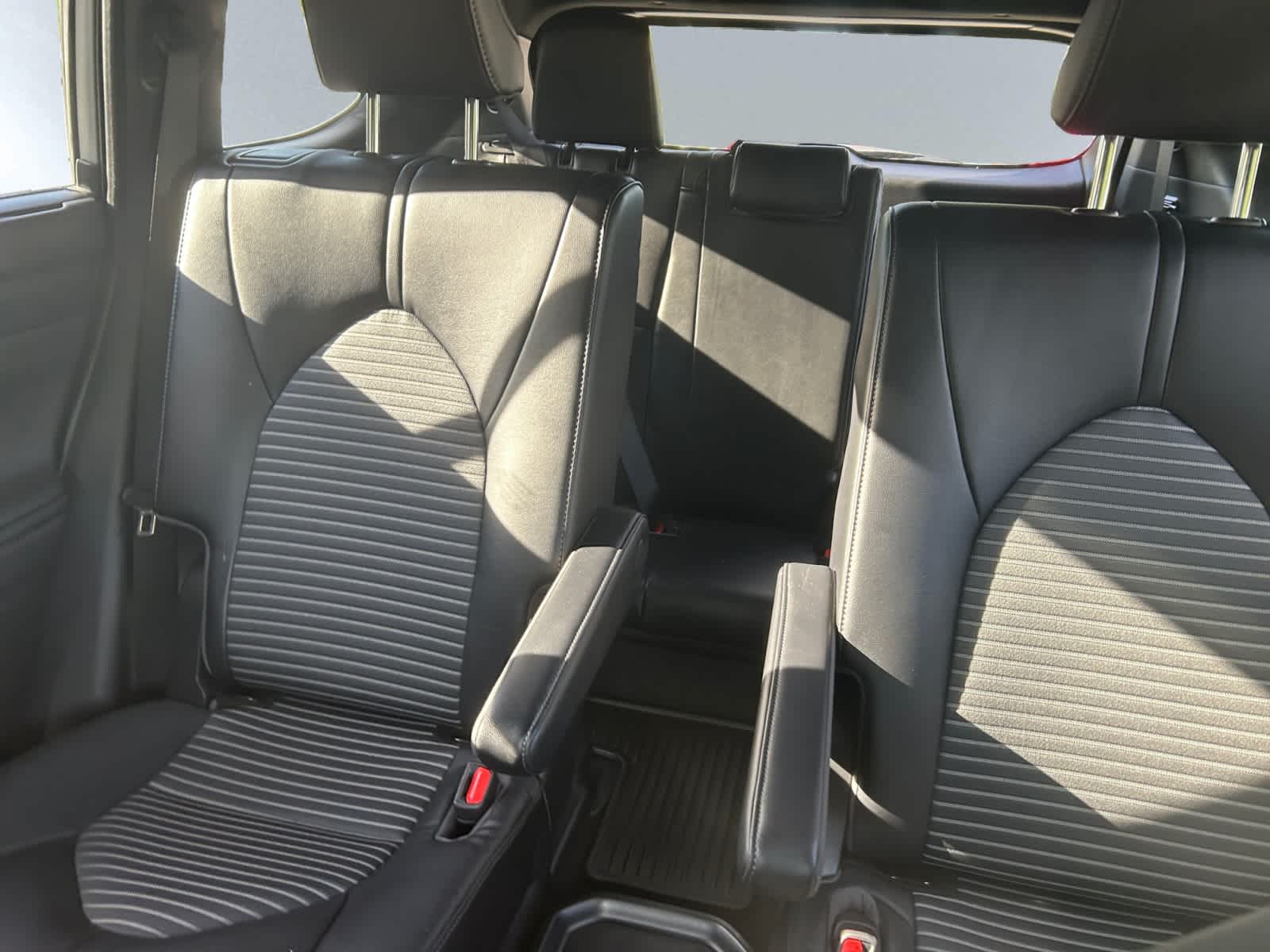 used 2023 Toyota Highlander car, priced at $45,497