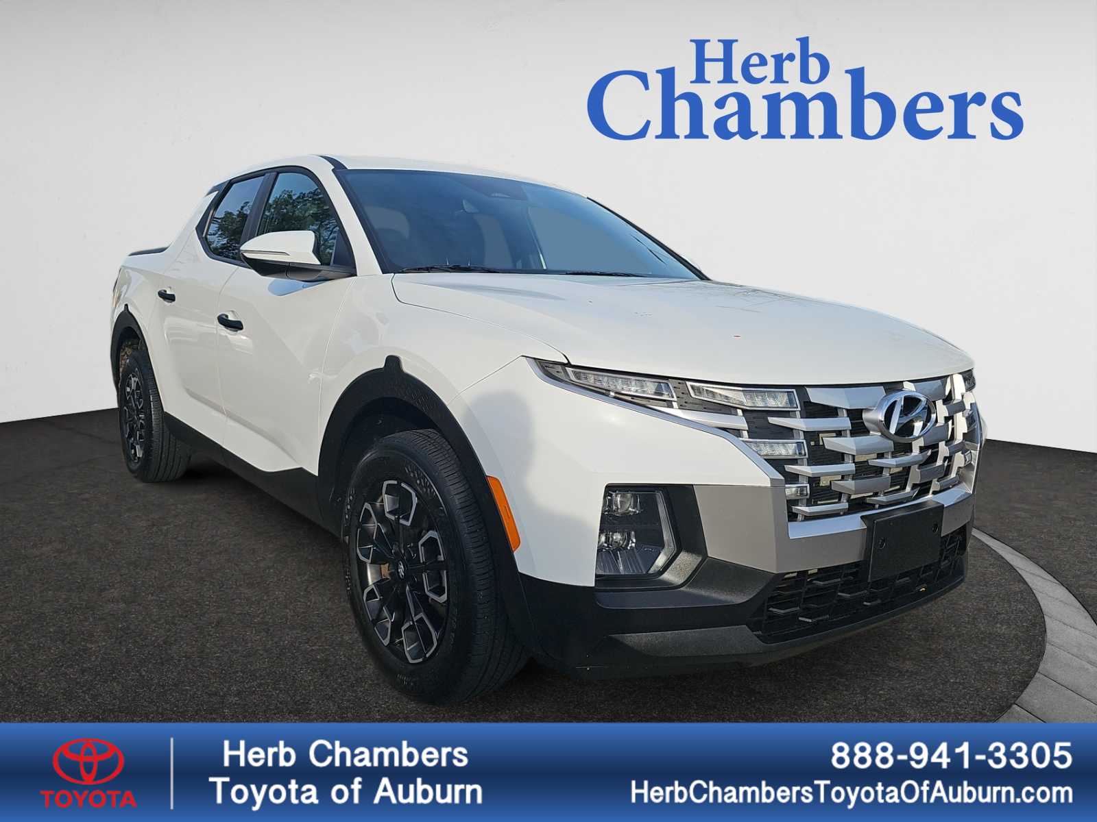 used 2024 Hyundai Santa Cruz car, priced at $30,497