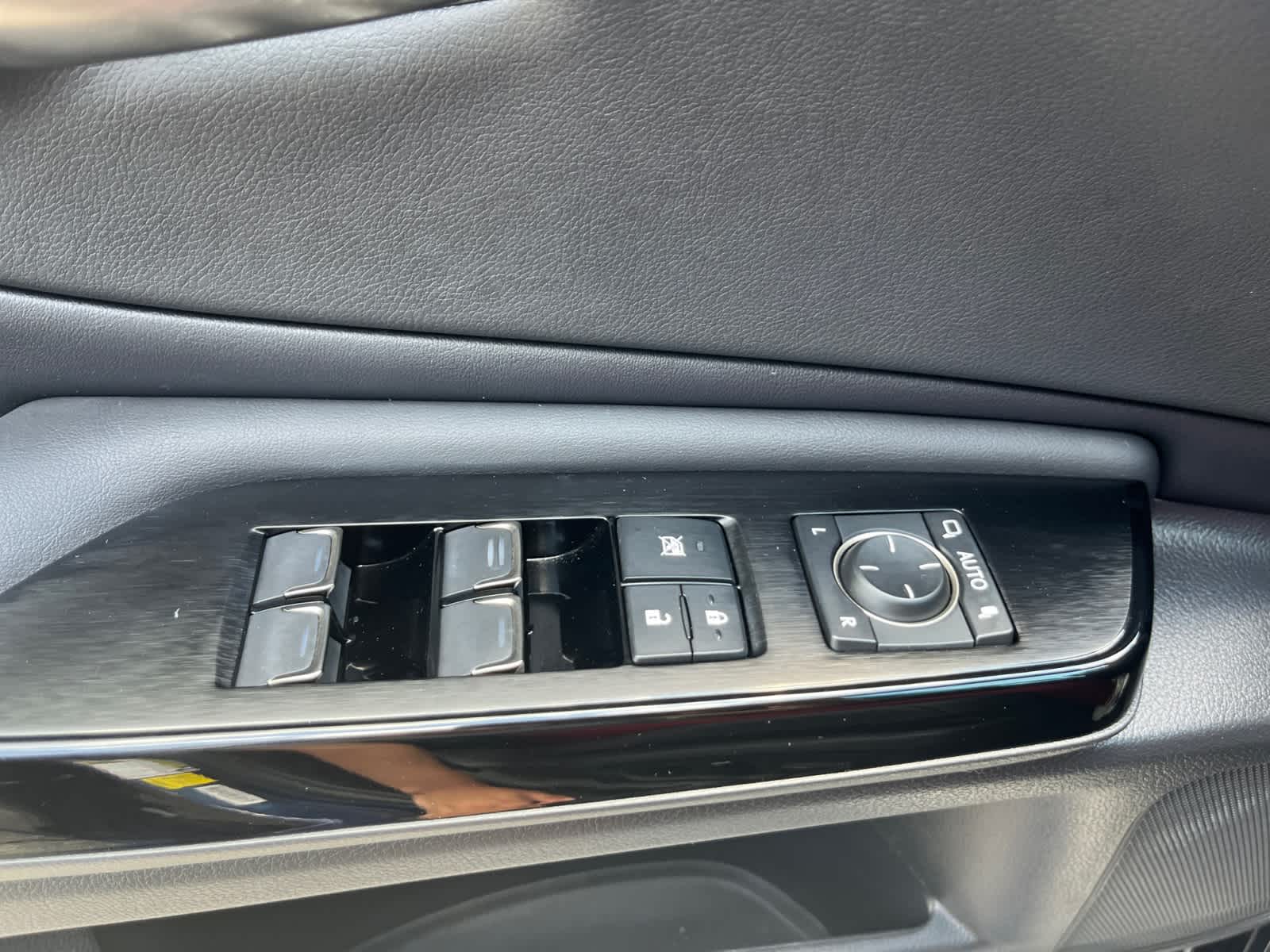 used 2023 Lexus ES car, priced at $39,998