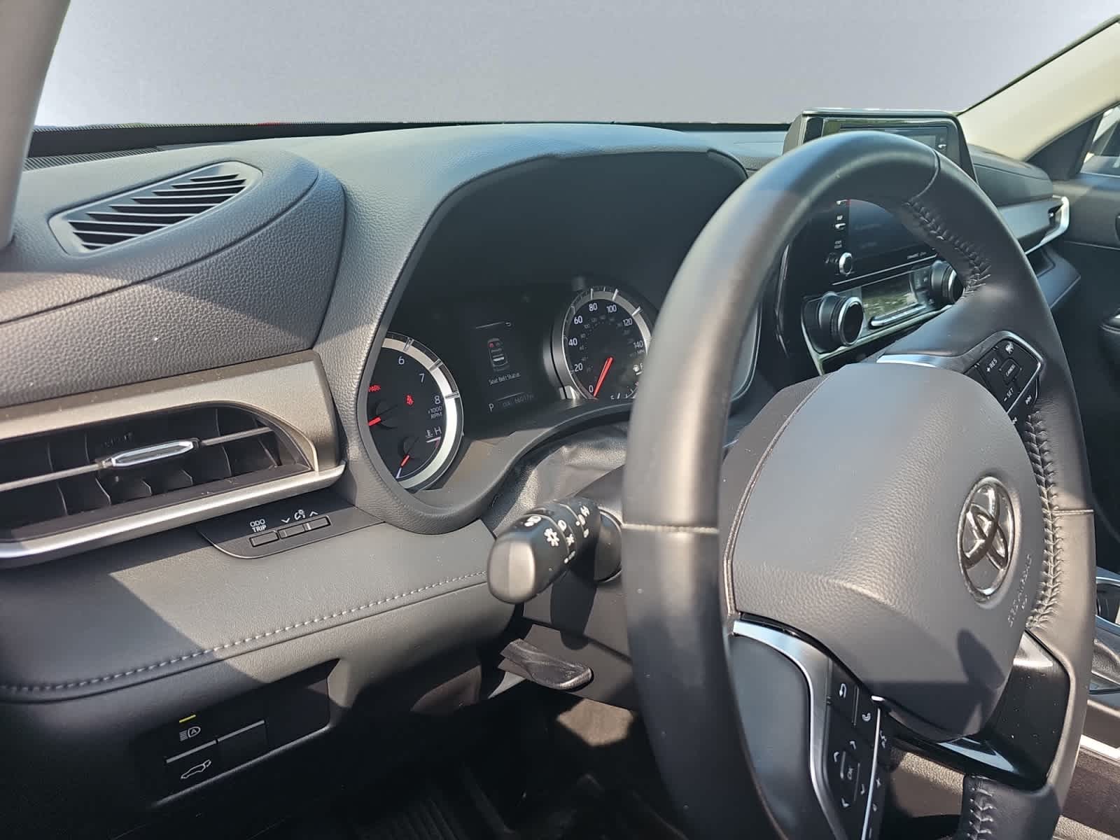 used 2021 Toyota Highlander car, priced at $30,497