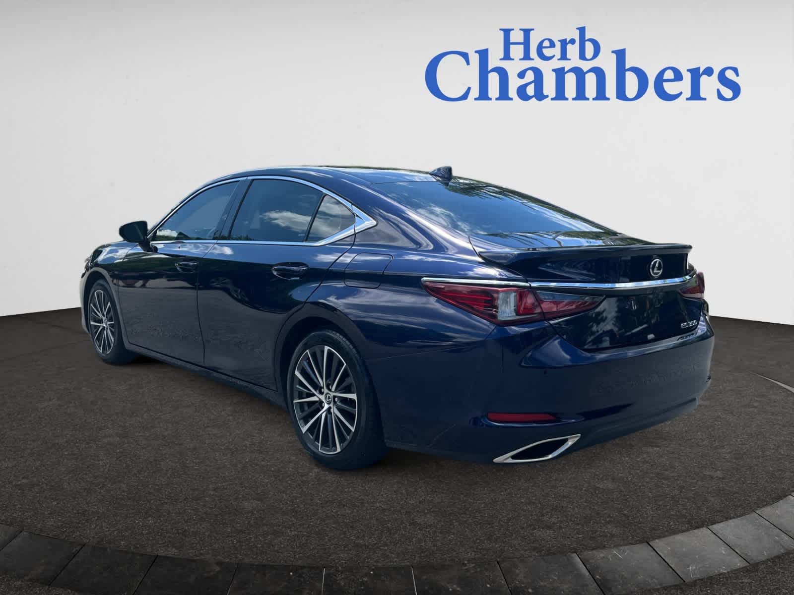 used 2023 Lexus ES car, priced at $39,998