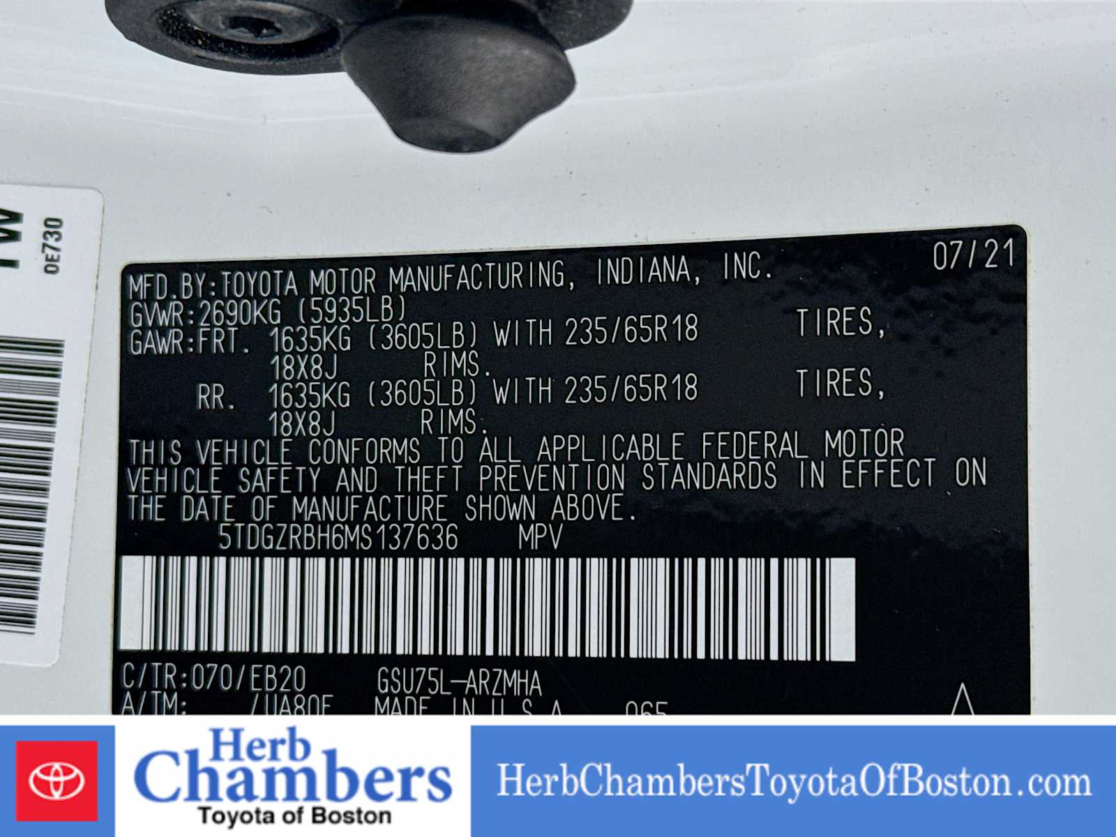 used 2021 Toyota Highlander car, priced at $32,897