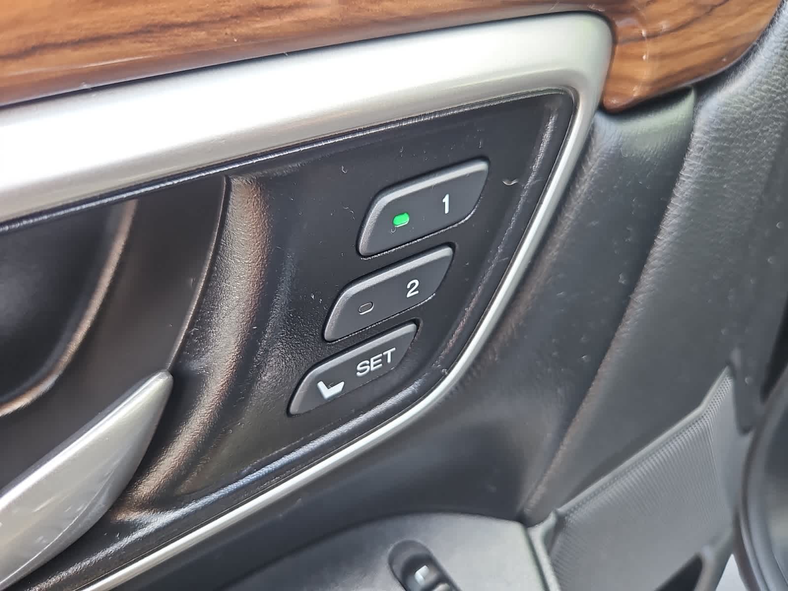 used 2021 Honda CR-V car, priced at $26,998