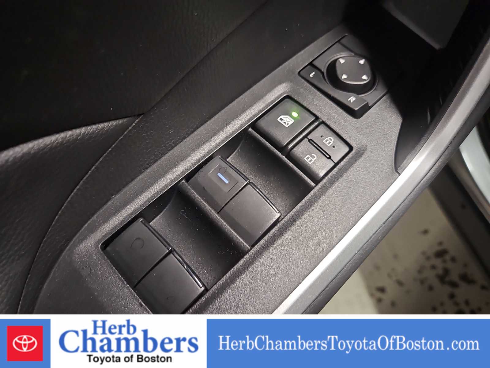 new 2025 Toyota RAV4 car, priced at $33,459