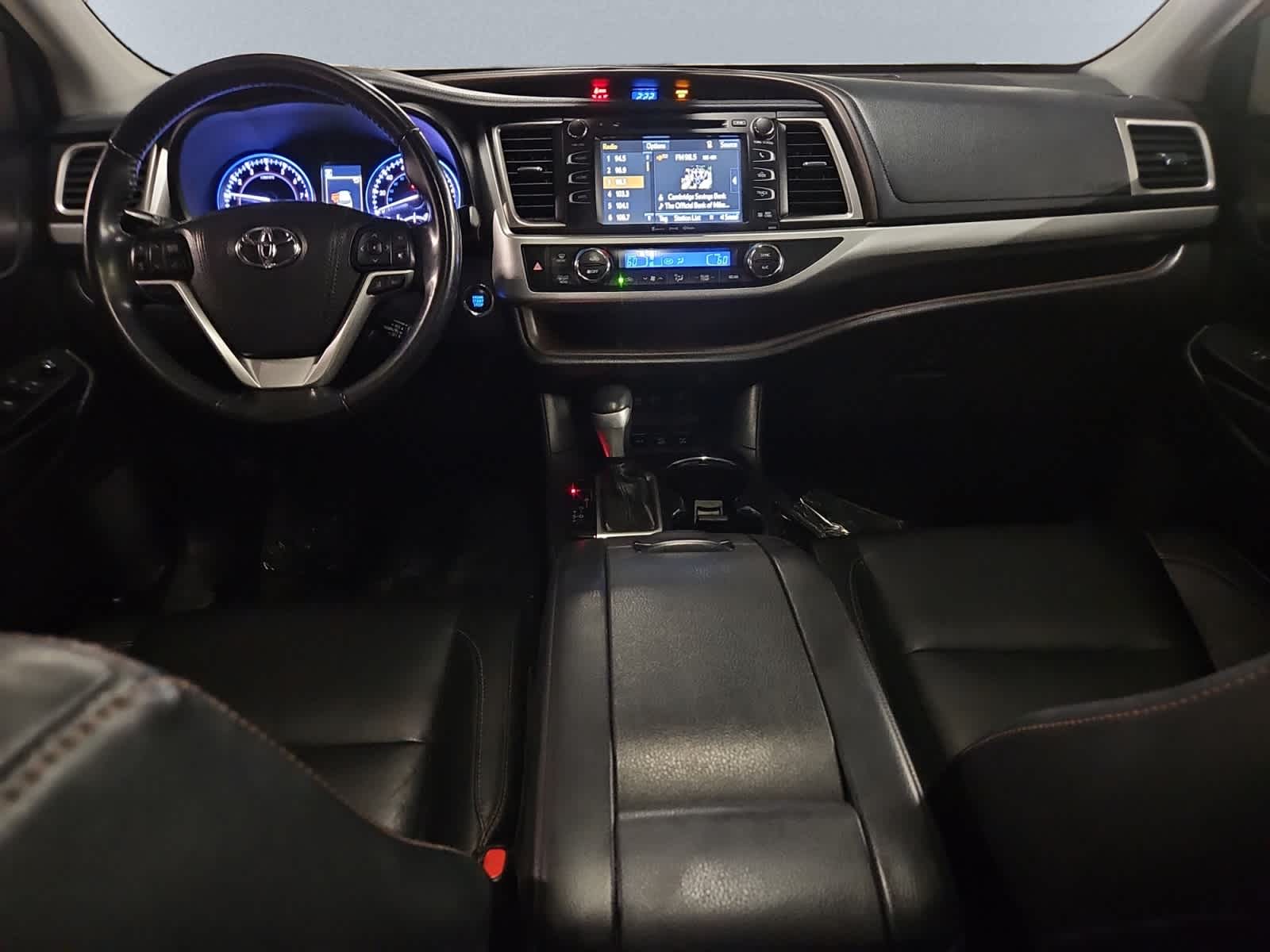 used 2018 Toyota Highlander car, priced at $29,397
