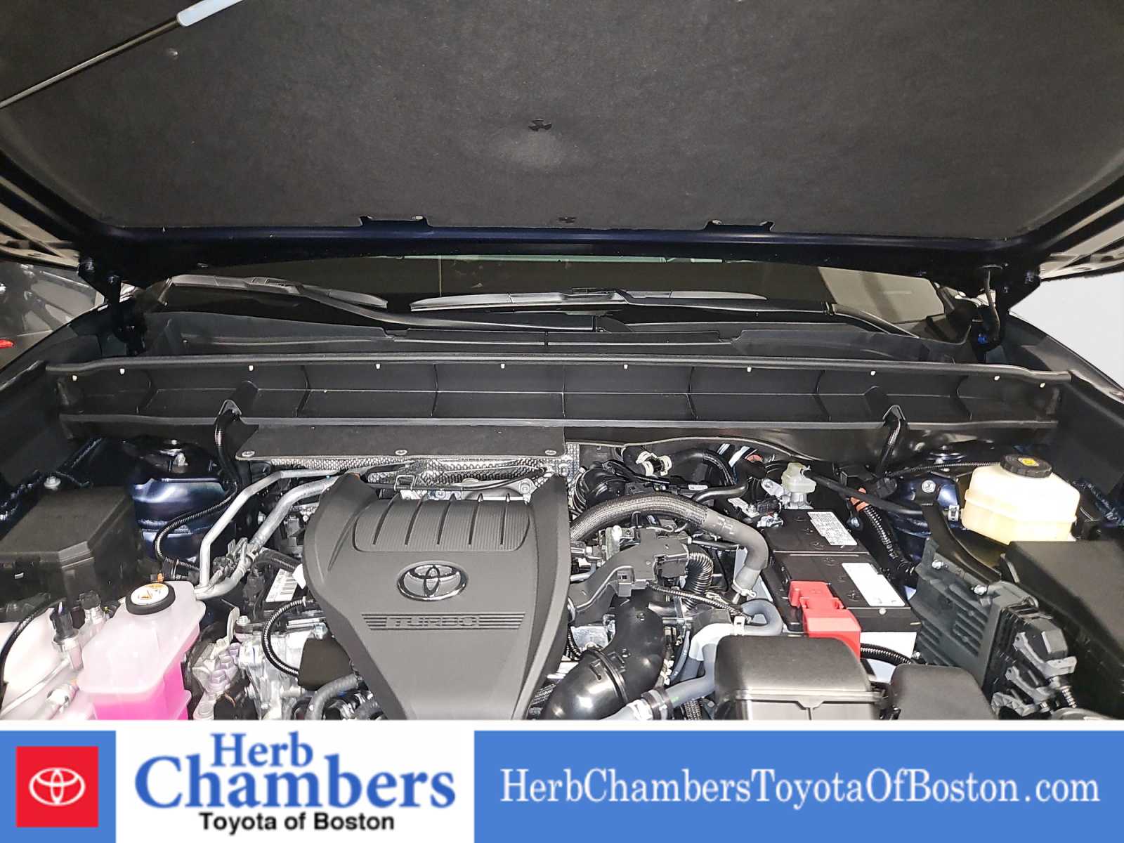 new 2025 Toyota Highlander car, priced at $56,287