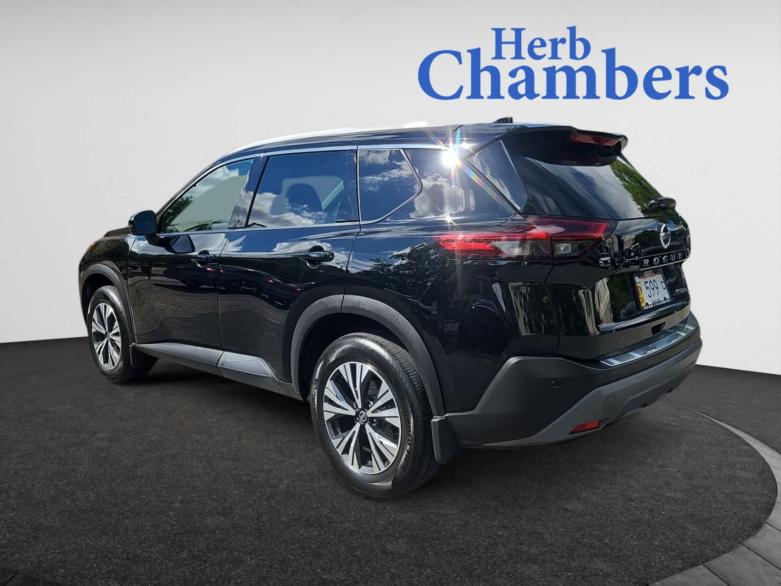 used 2021 Nissan Rogue car, priced at $24,097