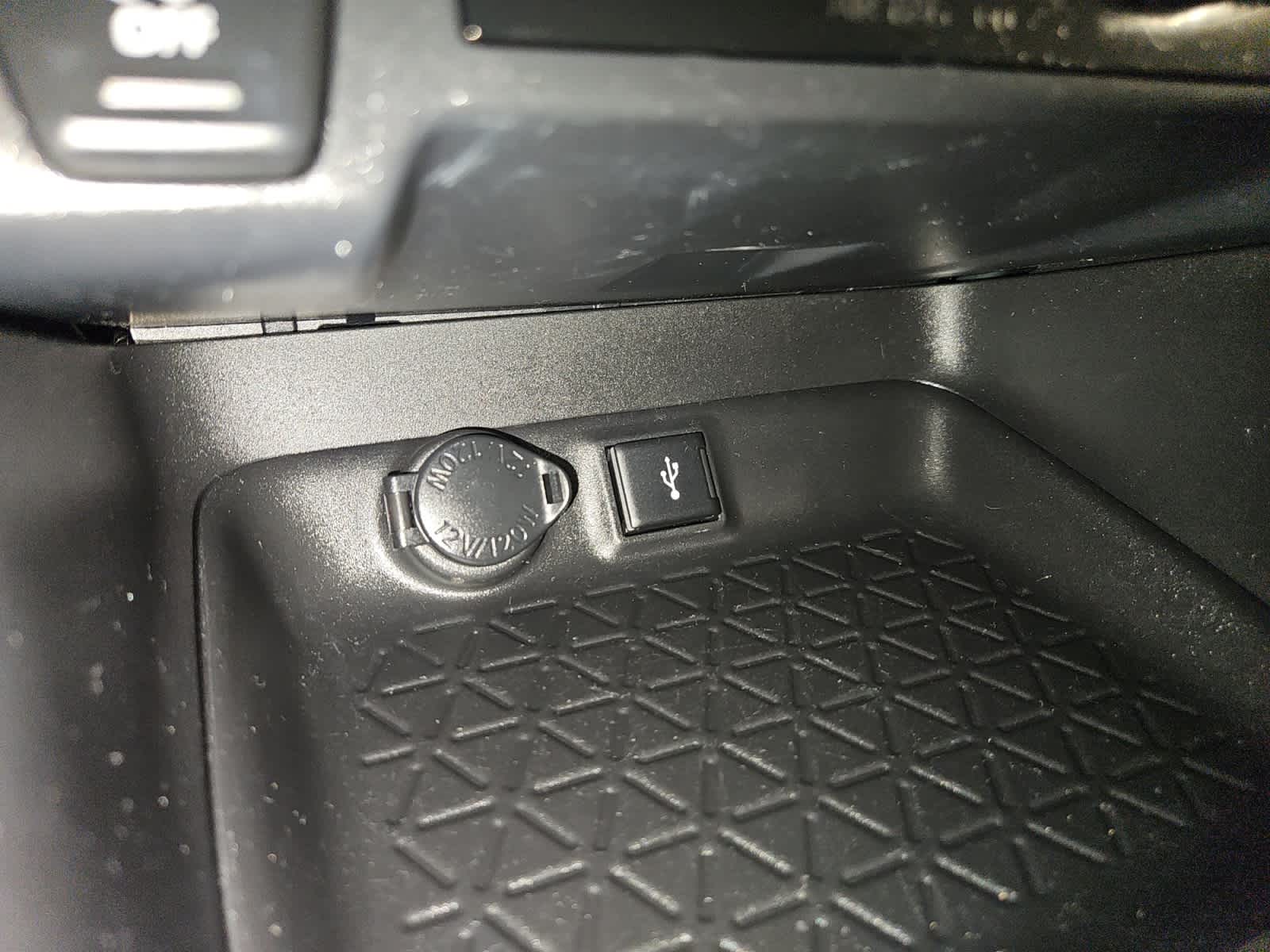 used 2020 Toyota RAV4 car, priced at $25,998