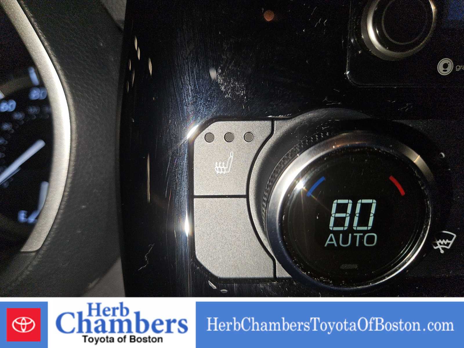 used 2021 Toyota Highlander car, priced at $35,997