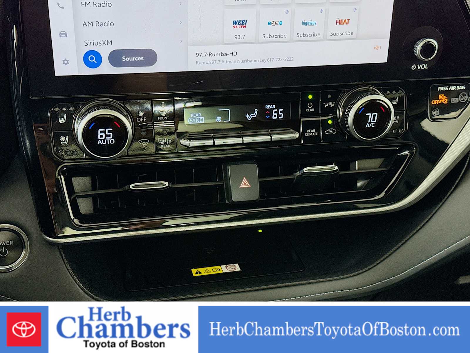 used 2023 Toyota Highlander car, priced at $47,497