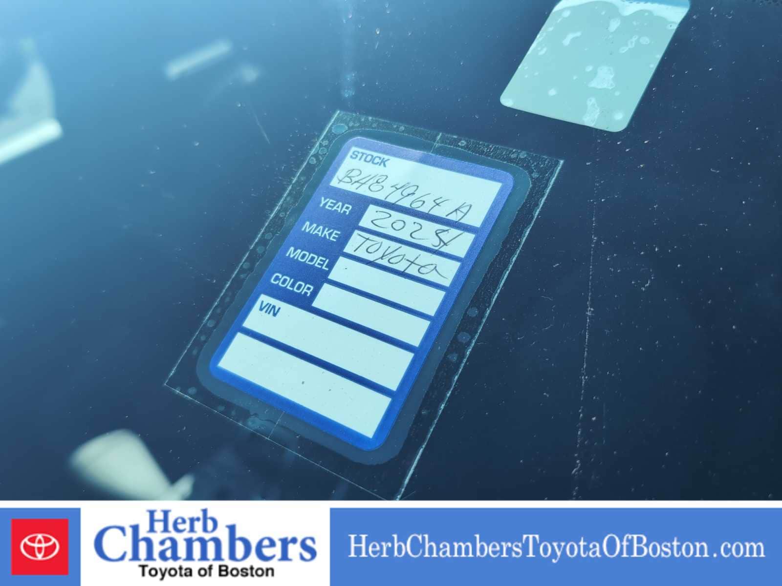 used 2024 Toyota Highlander car, priced at $44,297