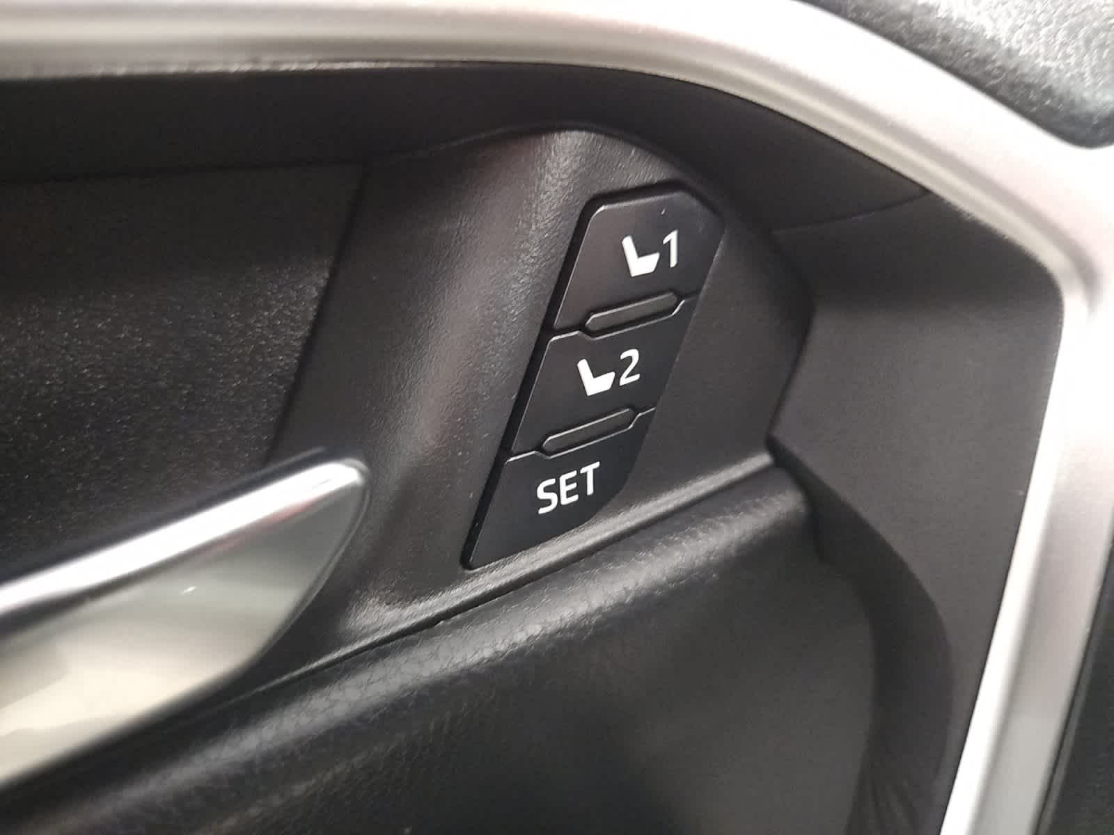used 2022 Toyota RAV4 car, priced at $36,998