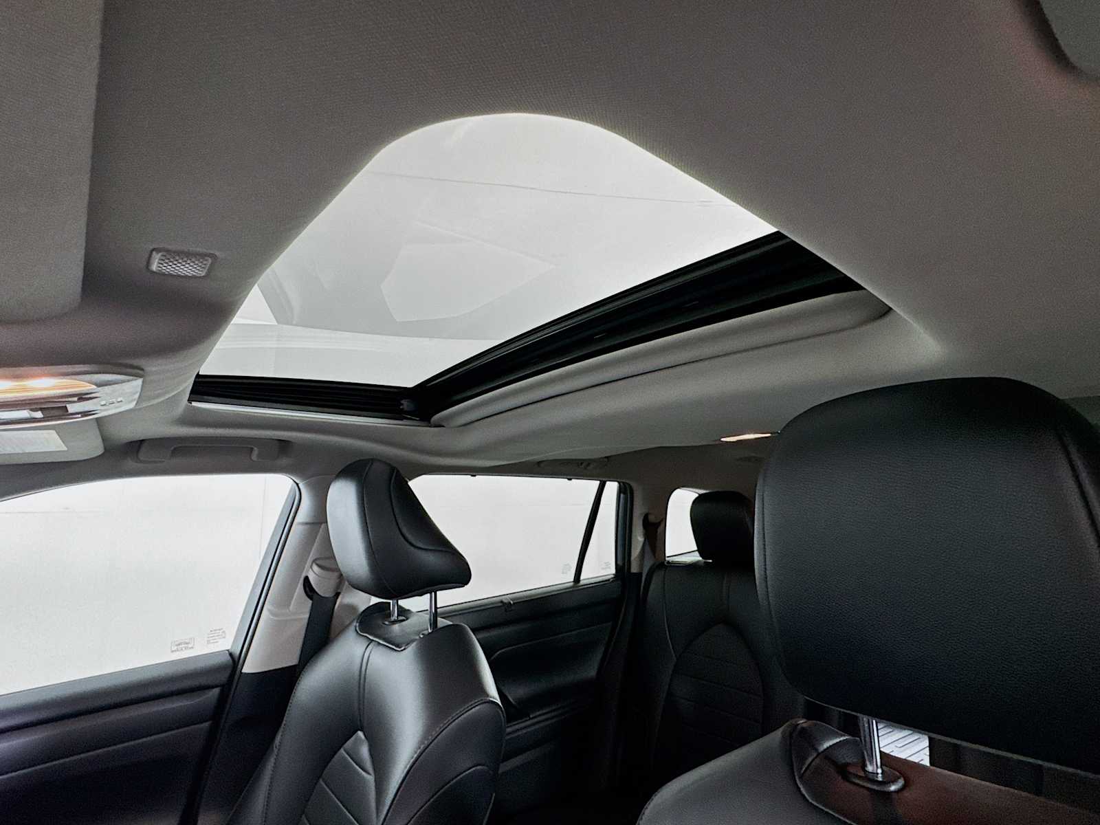 used 2020 Toyota Highlander car, priced at $32,497