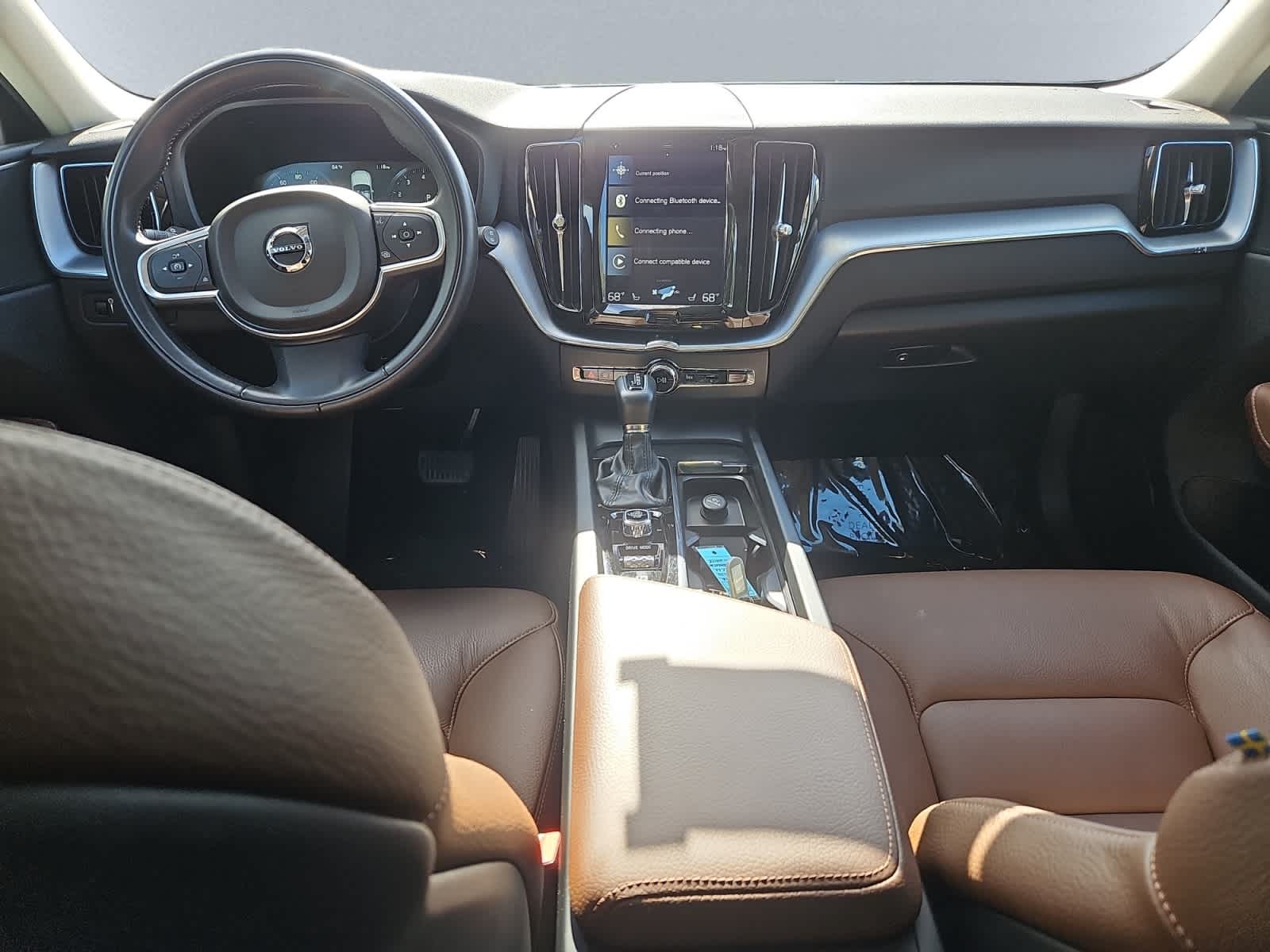 used 2018 Volvo XC60 car, priced at $23,297