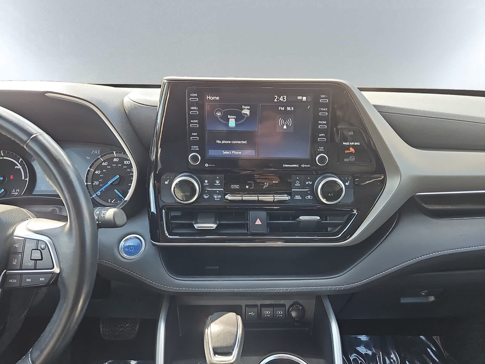 used 2020 Toyota Highlander car, priced at $33,998