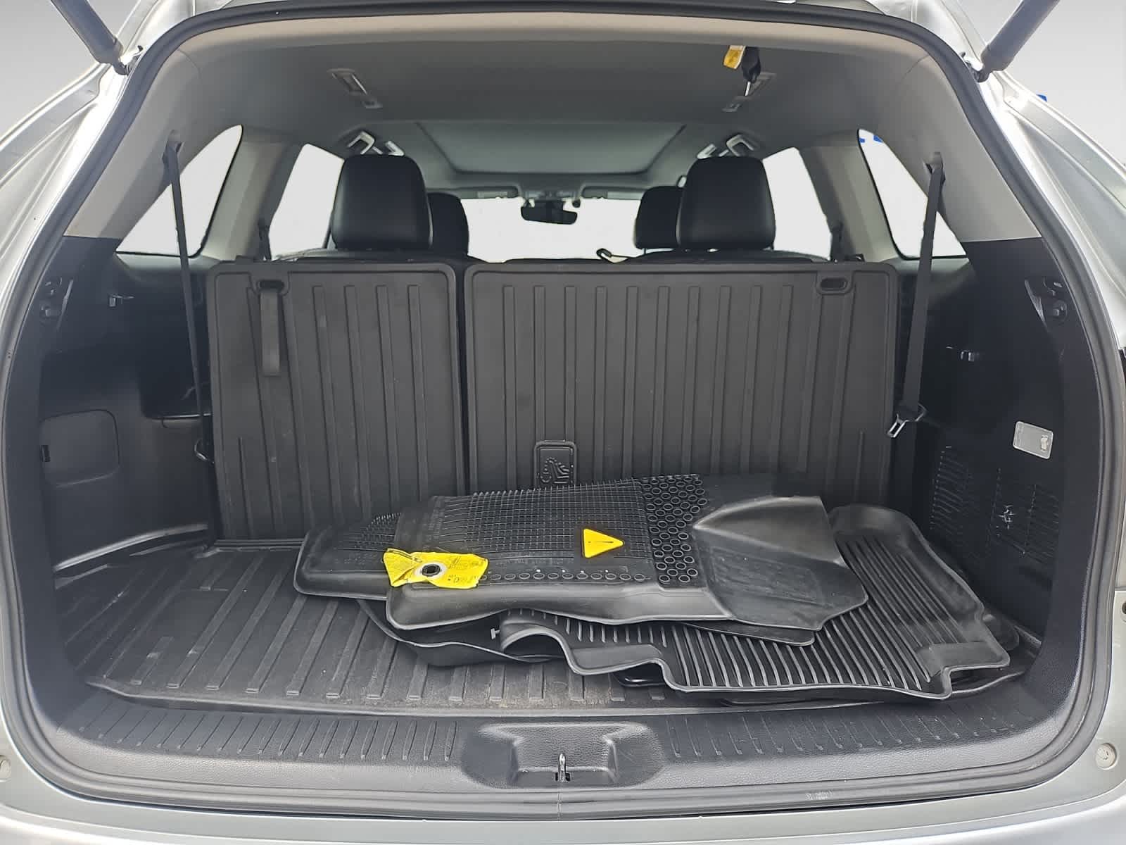 used 2019 Toyota Highlander car, priced at $32,998