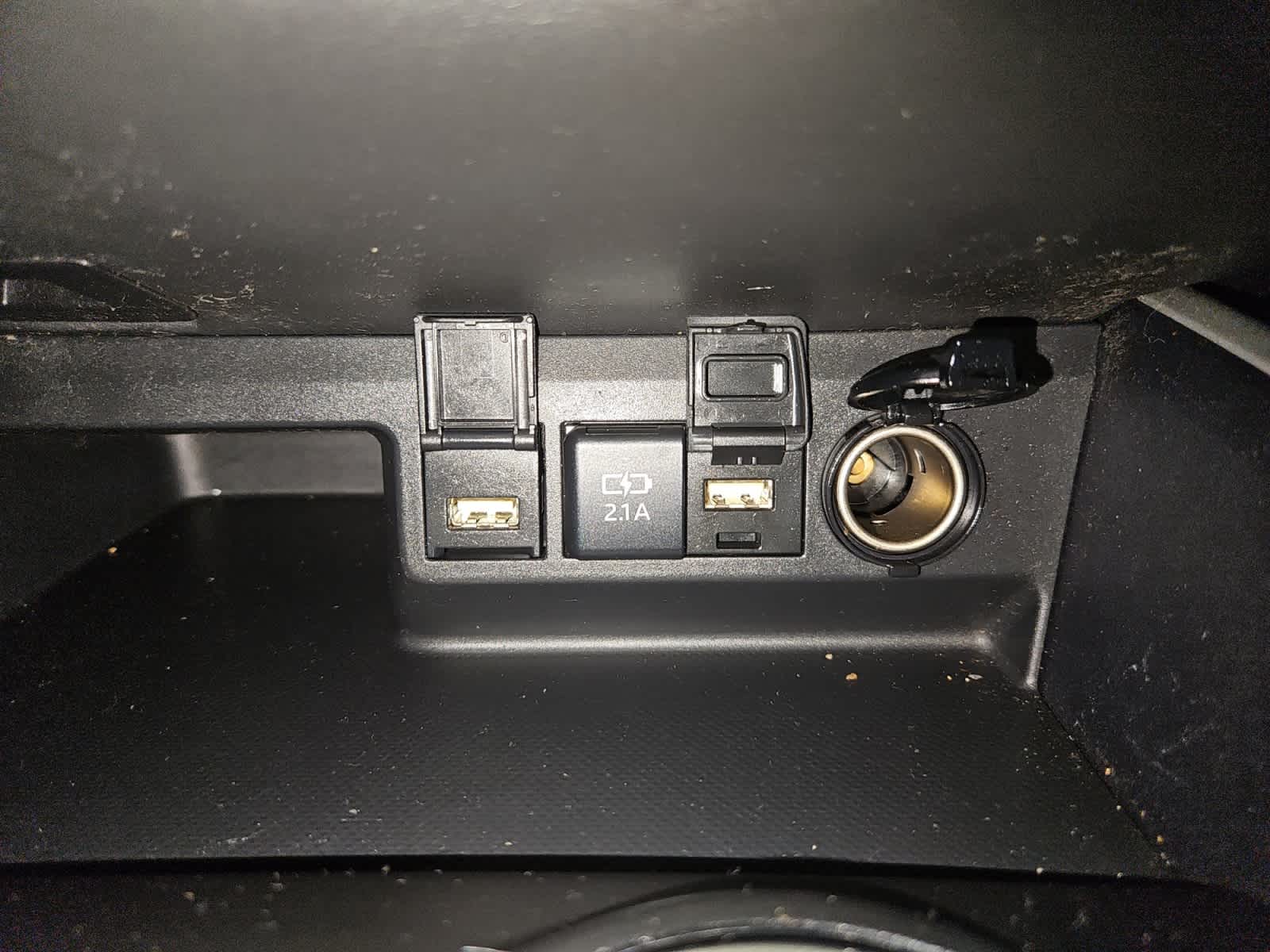 used 2021 Toyota Highlander car, priced at $29,998