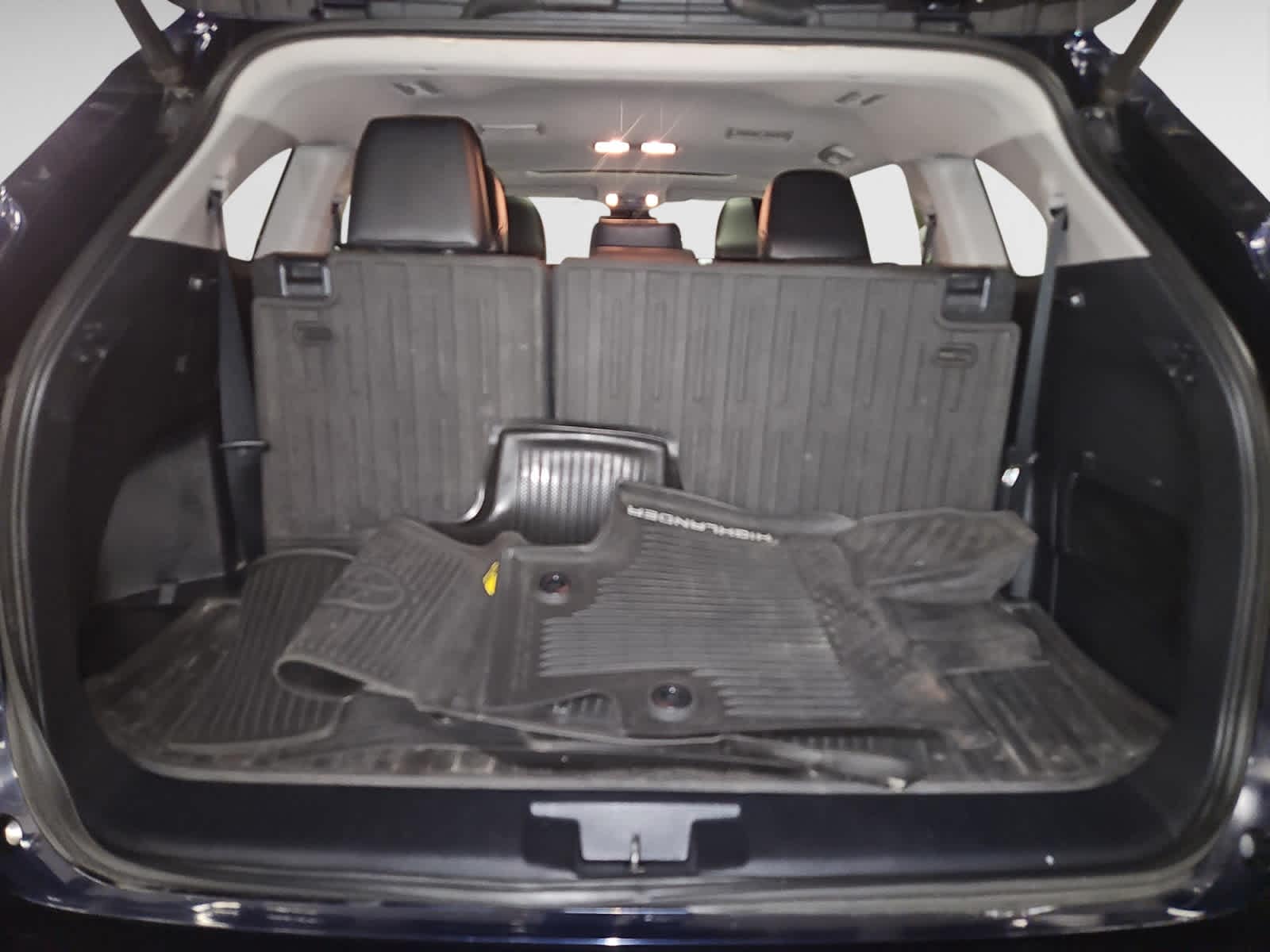 used 2021 Toyota Highlander car, priced at $36,297