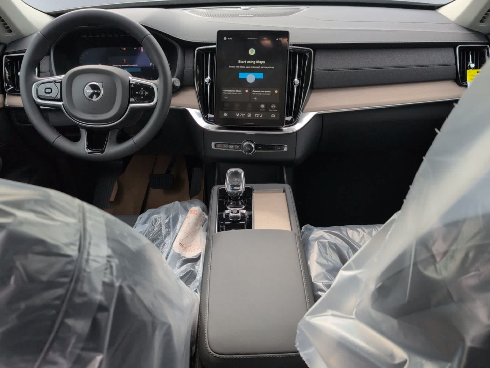 new 2026 Volvo XC90 plug-in hybrid car, priced at $81,875