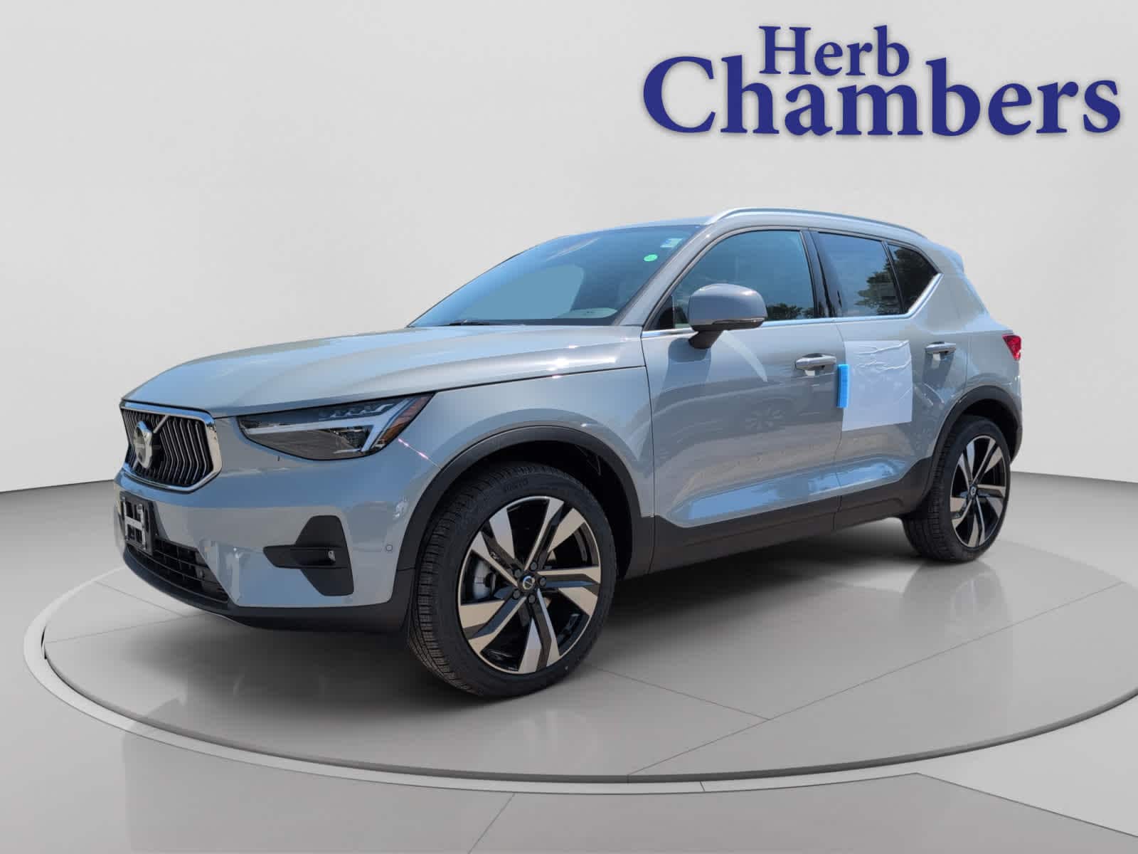 used 2025 Volvo XC40 car, priced at $49,810