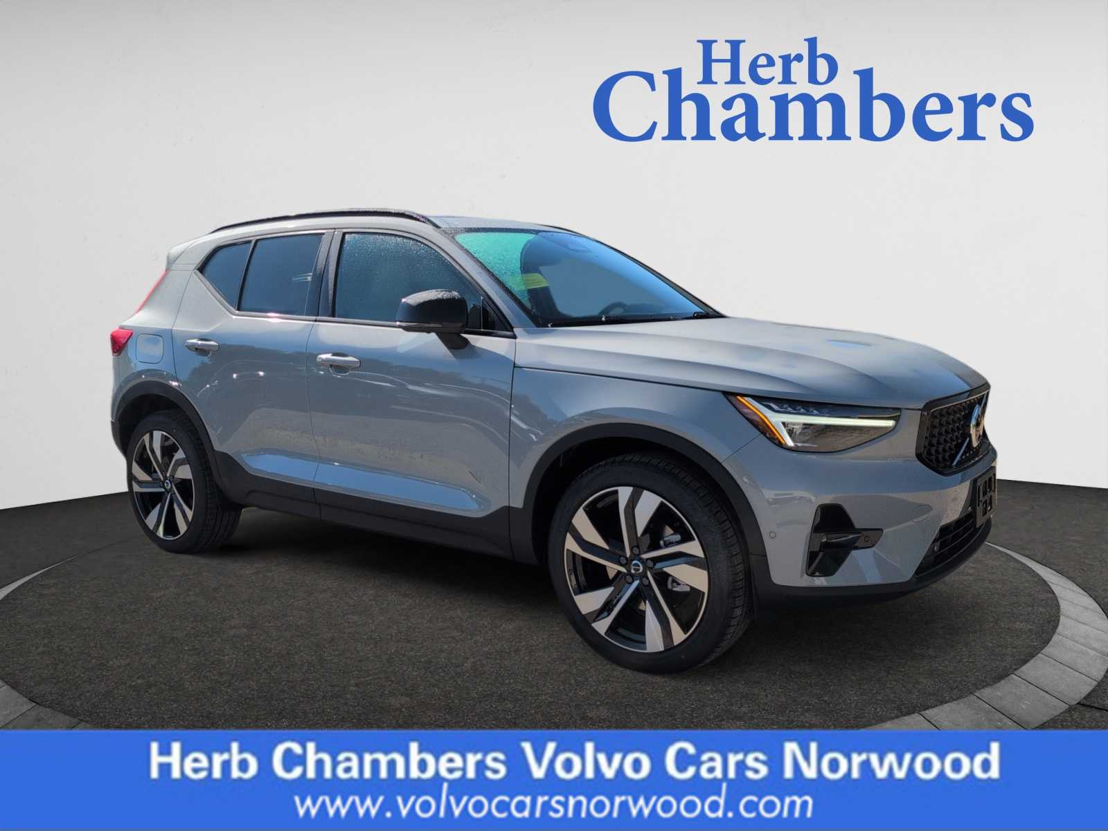 new 2026 Volvo XC40 car, priced at $53,525