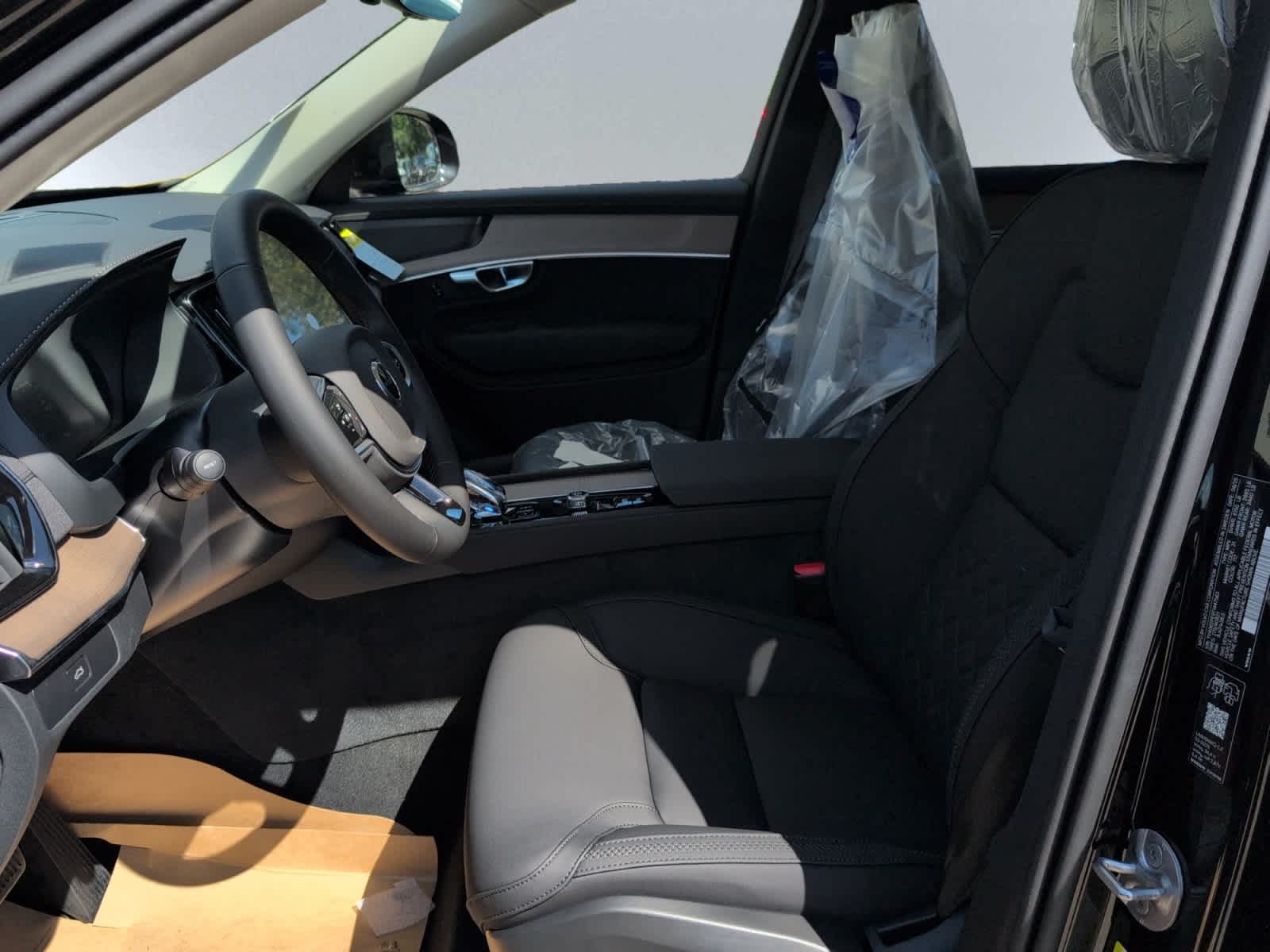 new 2026 Volvo XC90 car, priced at $71,825