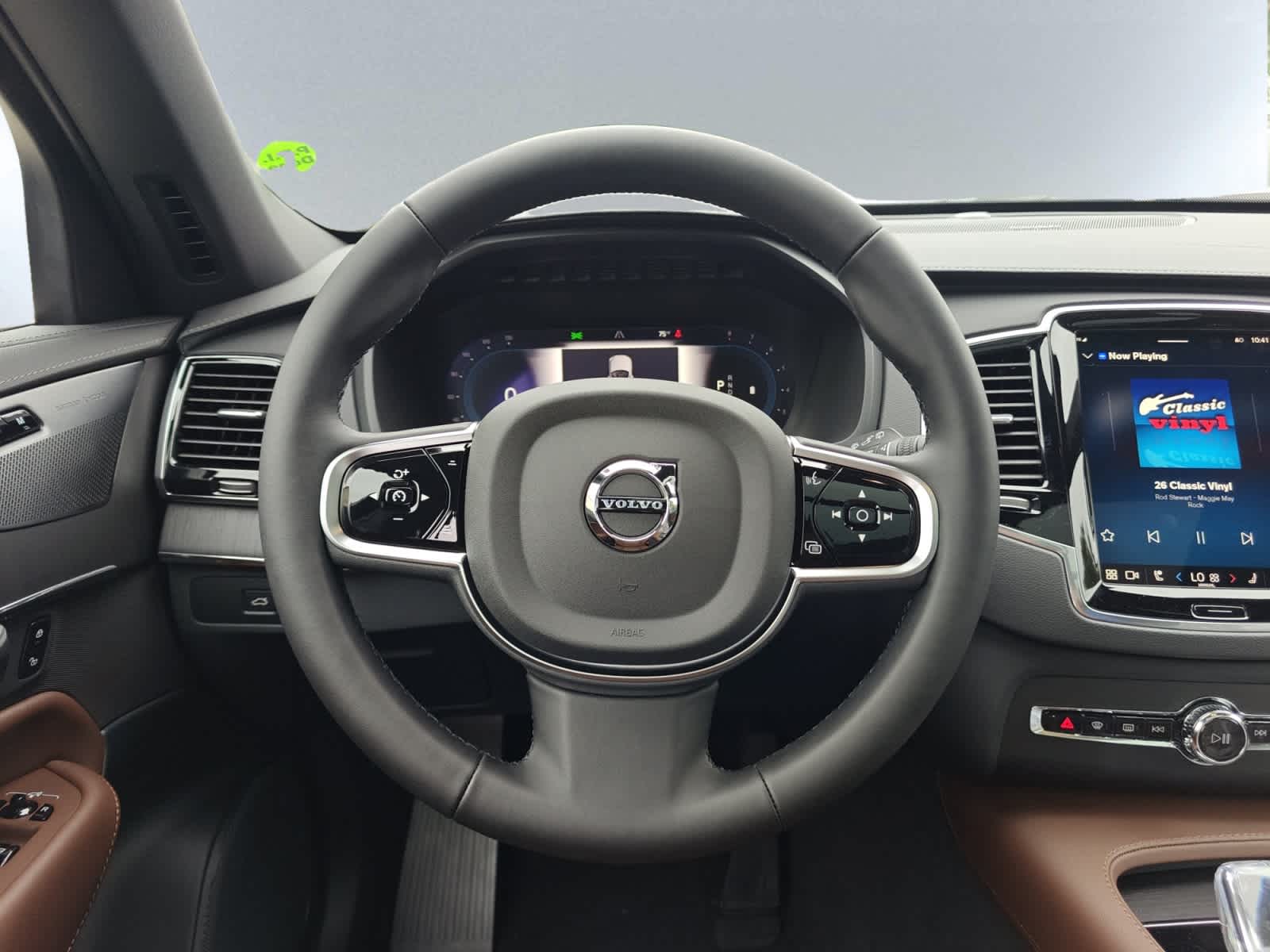 new 2025 Volvo XC90 car, priced at $72,655
