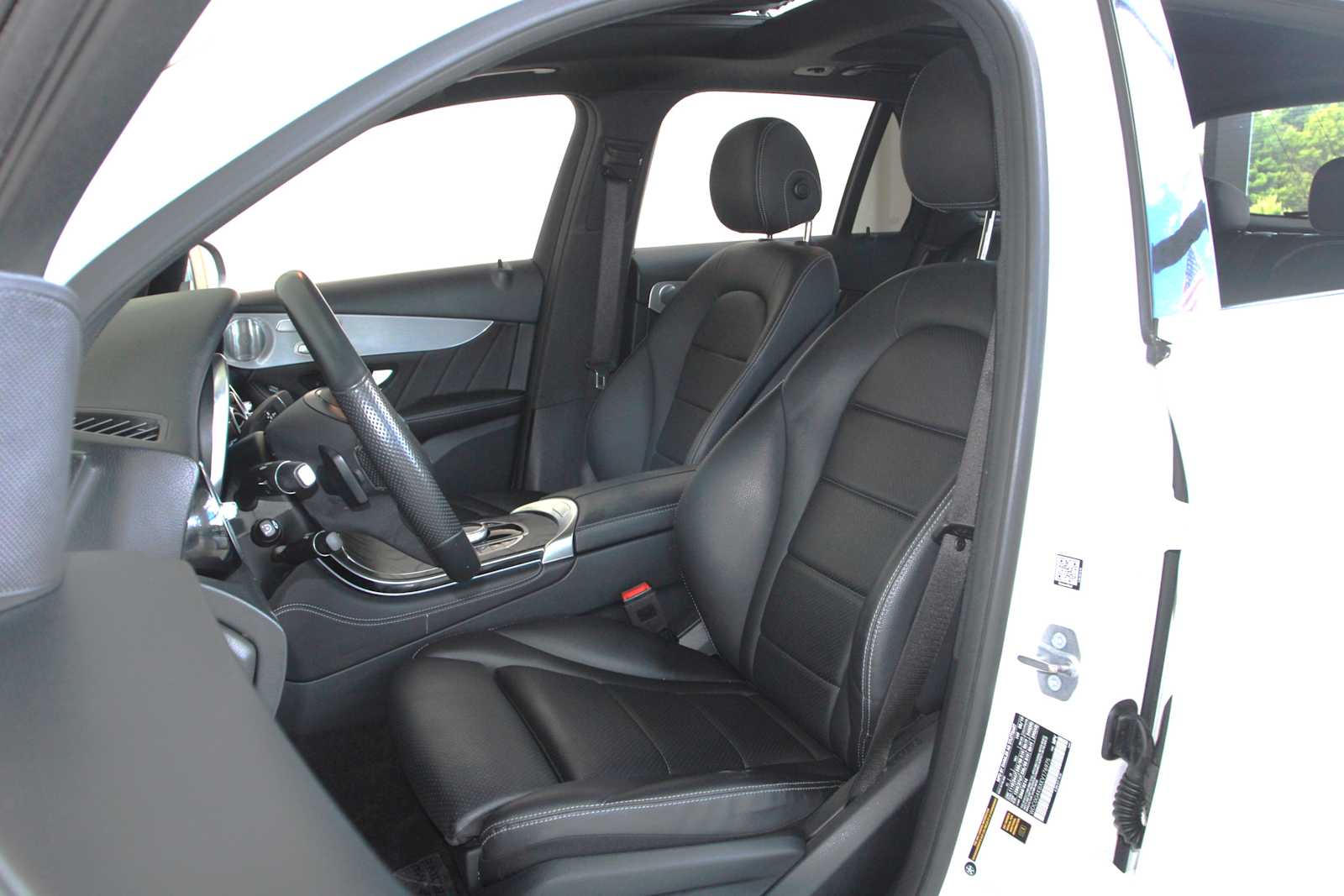 used 2019 Mercedes-Benz GLC 300 car, priced at $24,998