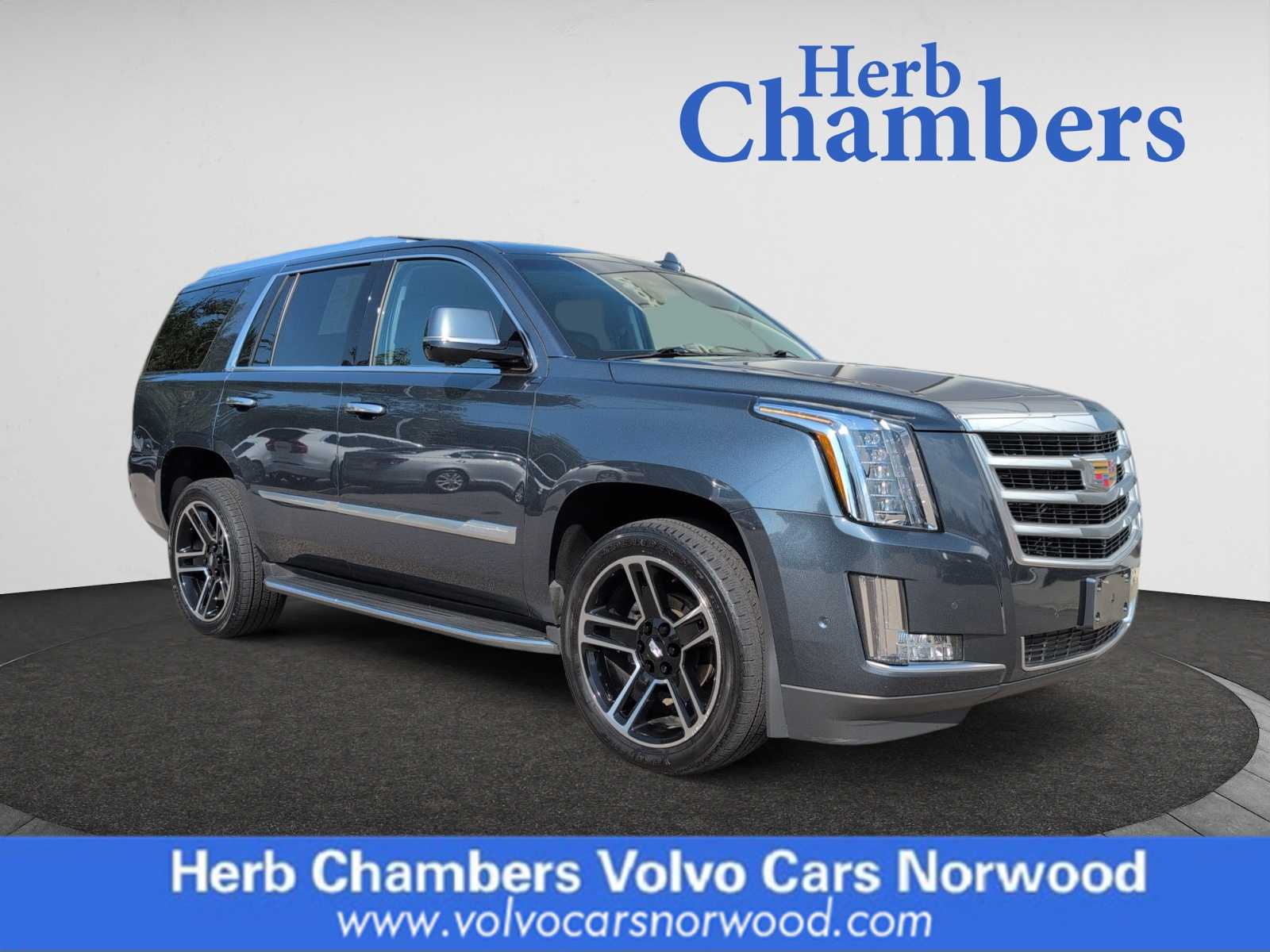 used 2020 Cadillac Escalade car, priced at $38,998