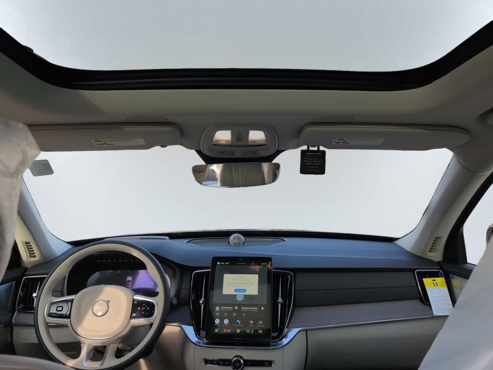 new 2025 Volvo XC90 plug-in hybrid car, priced at $85,695