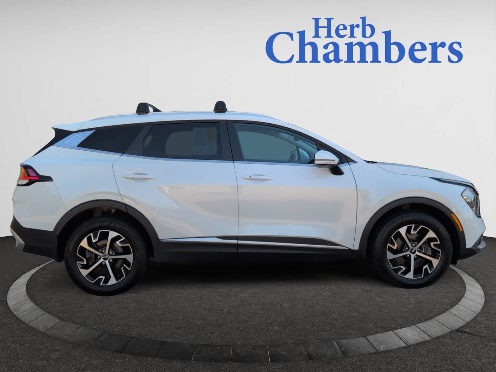 used 2023 Kia Sportage Hybrid car, priced at $26,998