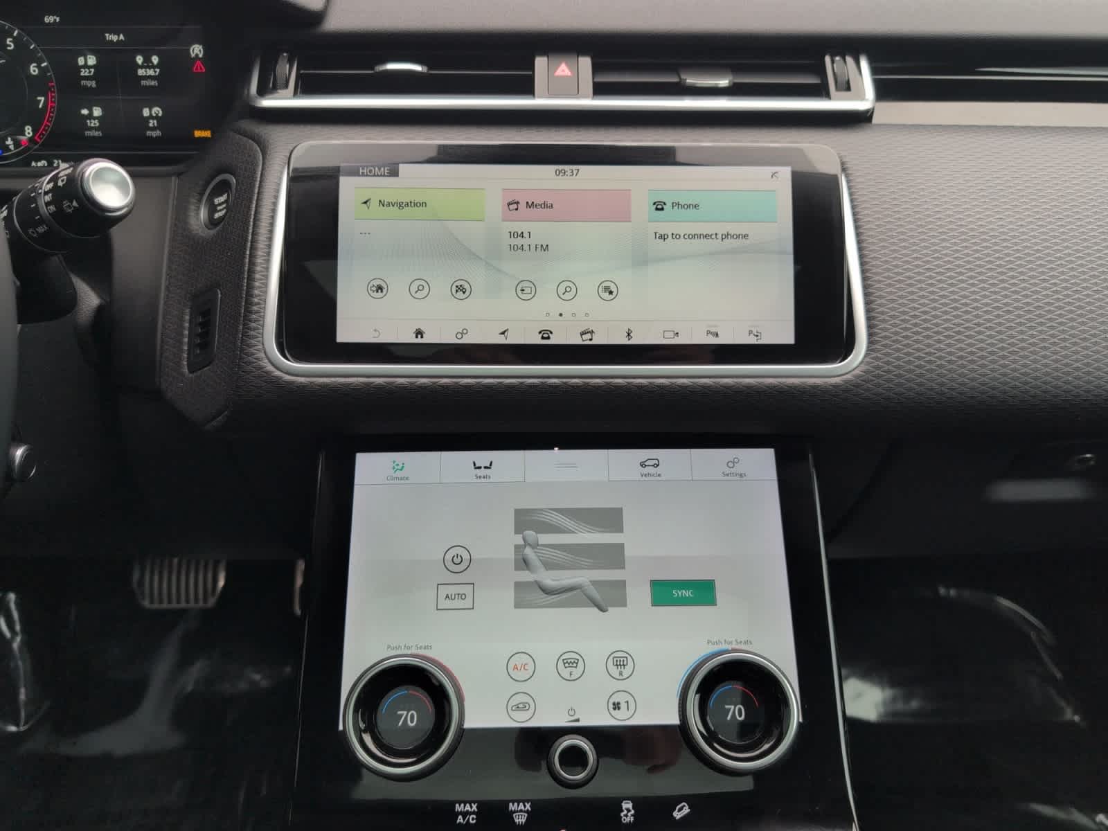 used 2019 Land Rover Range Rover Velar car, priced at $23,998