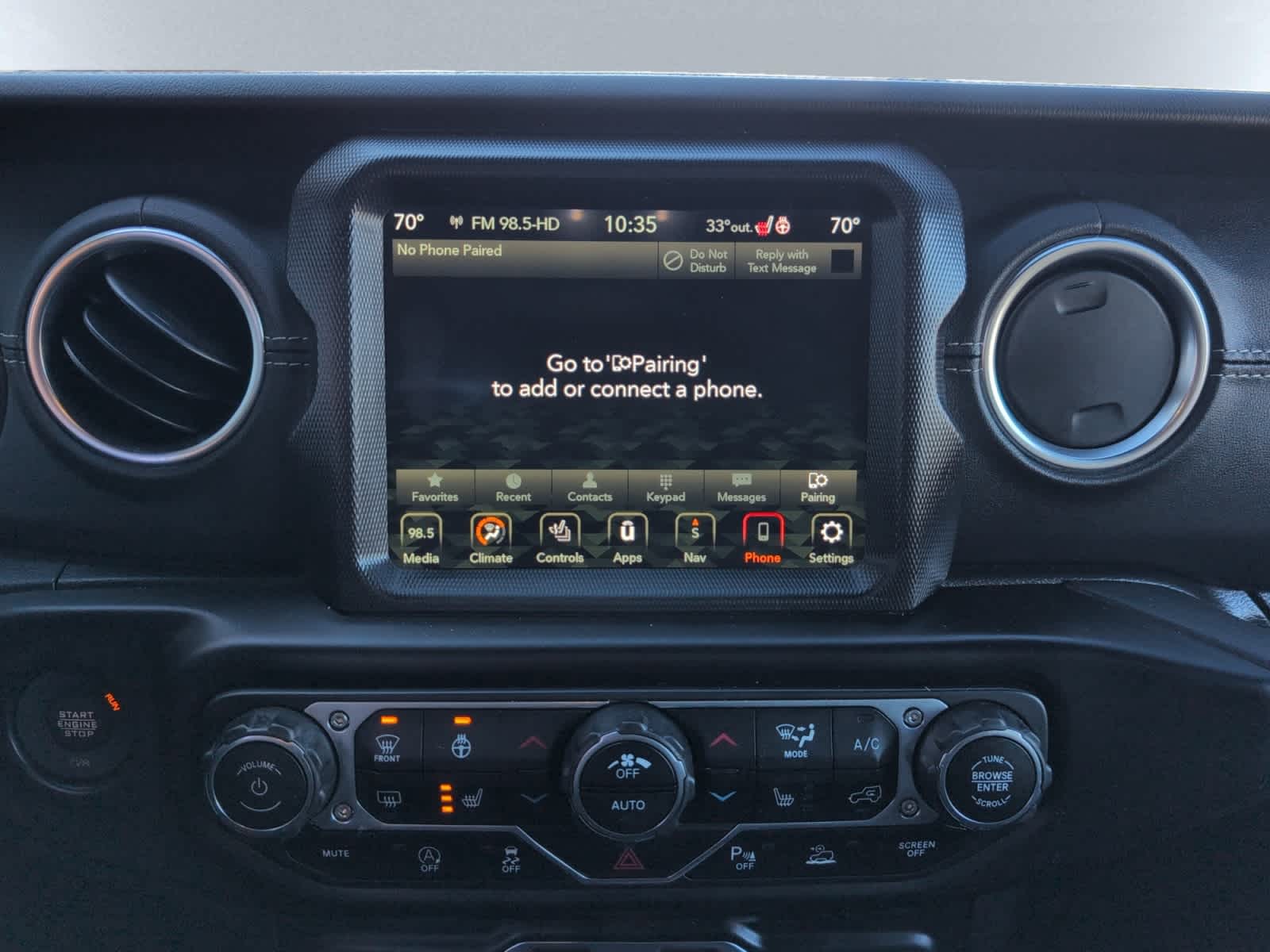 used 2022 Jeep Gladiator car, priced at $26,998