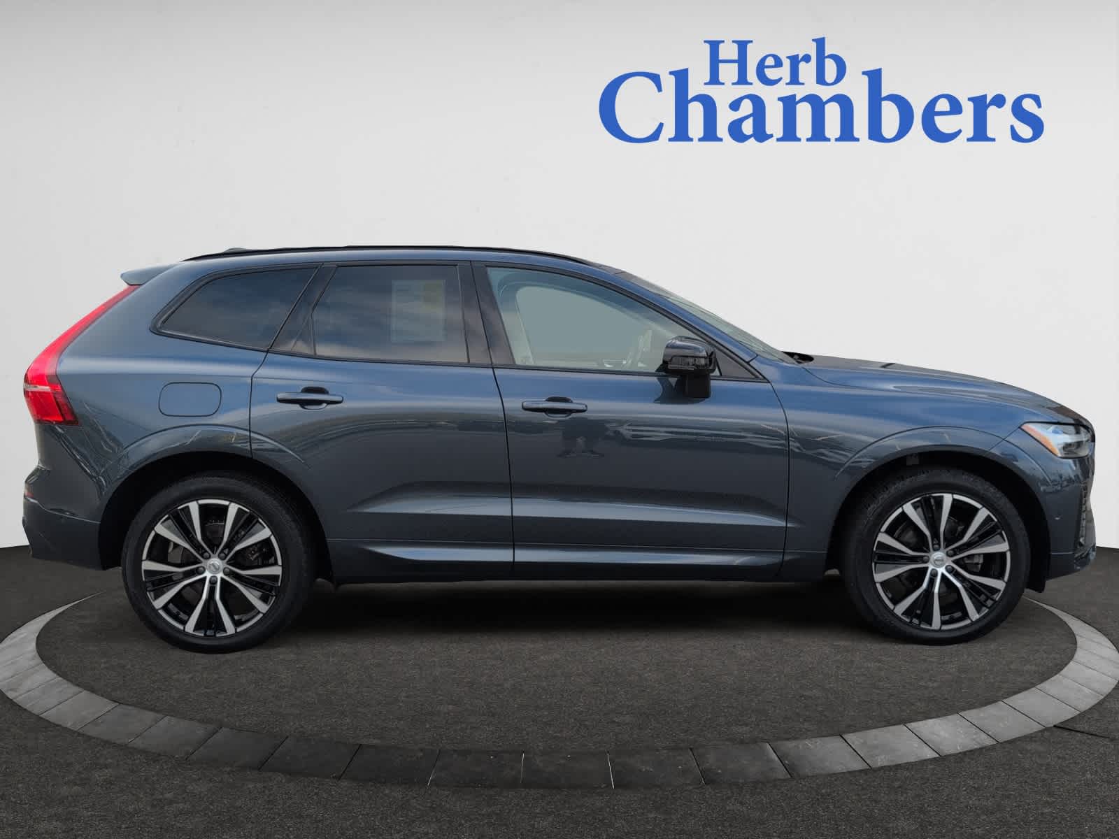 used 2023 Volvo XC60 car, priced at $38,998