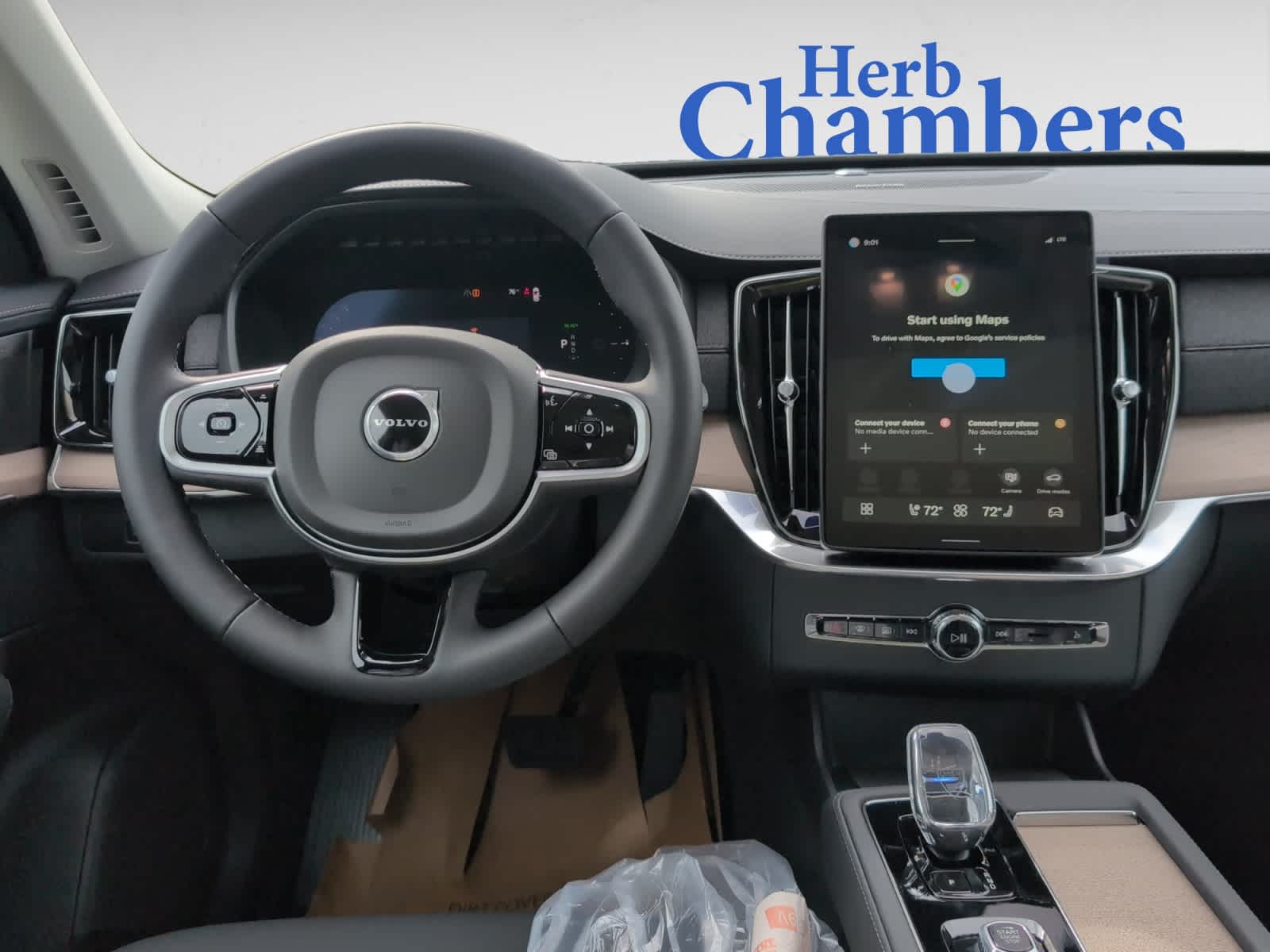 new 2026 Volvo XC90 plug-in hybrid car, priced at $81,875