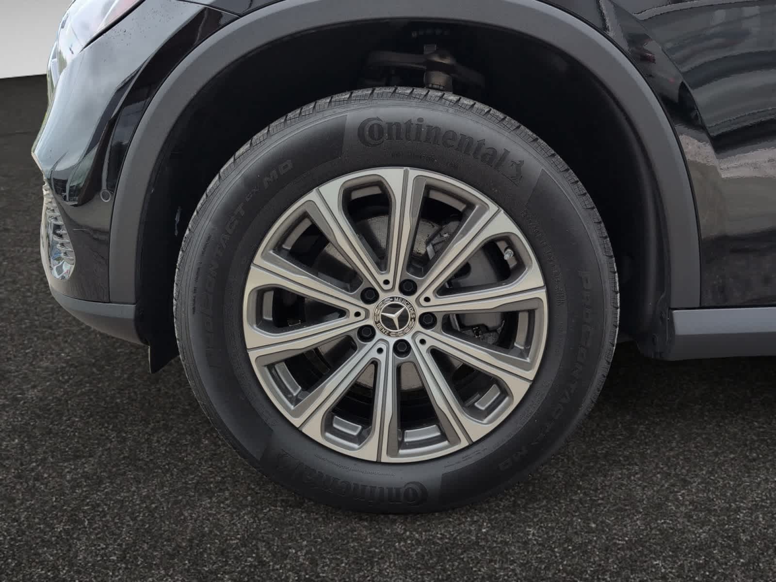 used 2024 Mercedes-Benz GLC 300 car, priced at $41,998