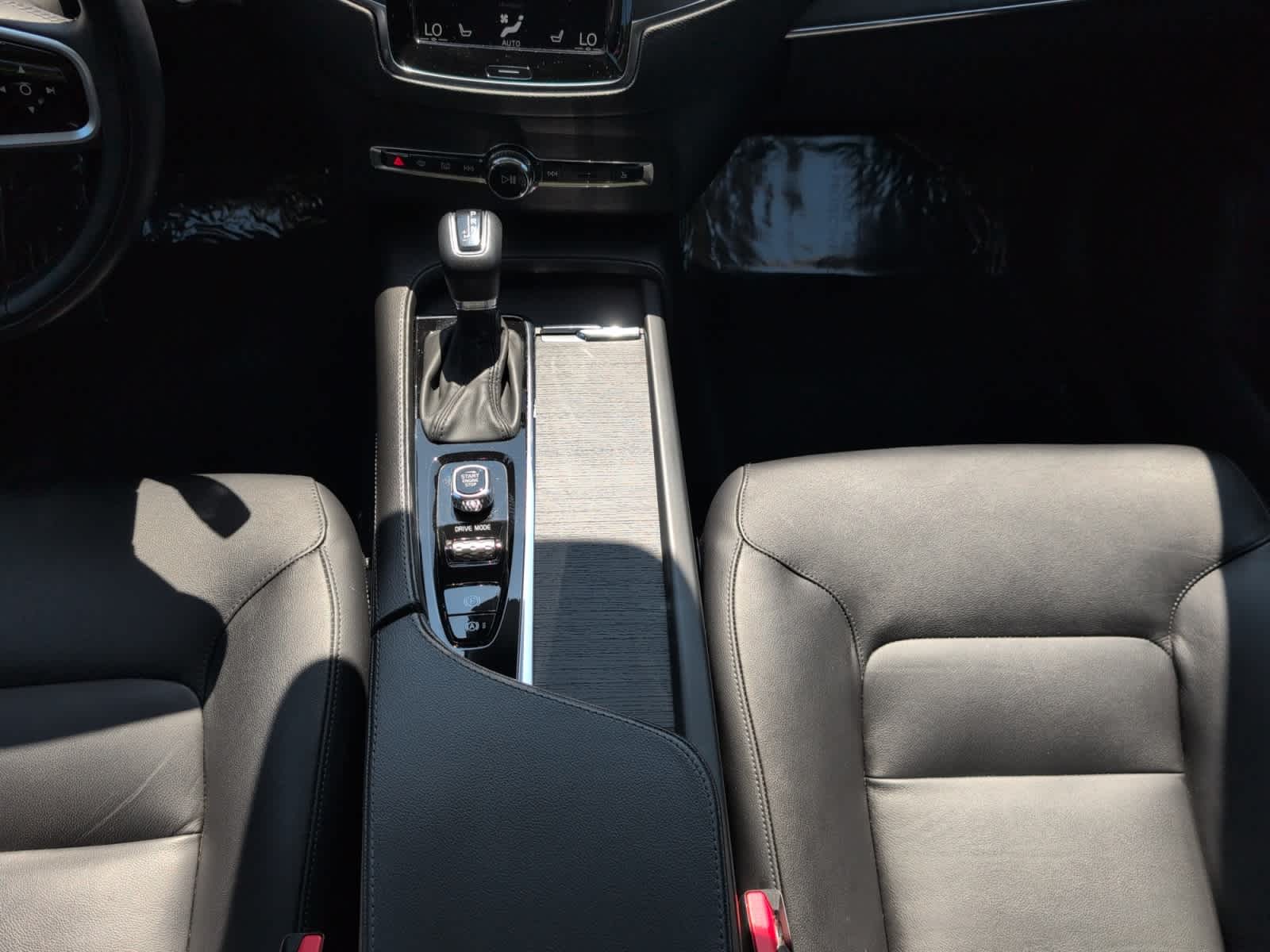 used 2020 Volvo XC90 car, priced at $25,998