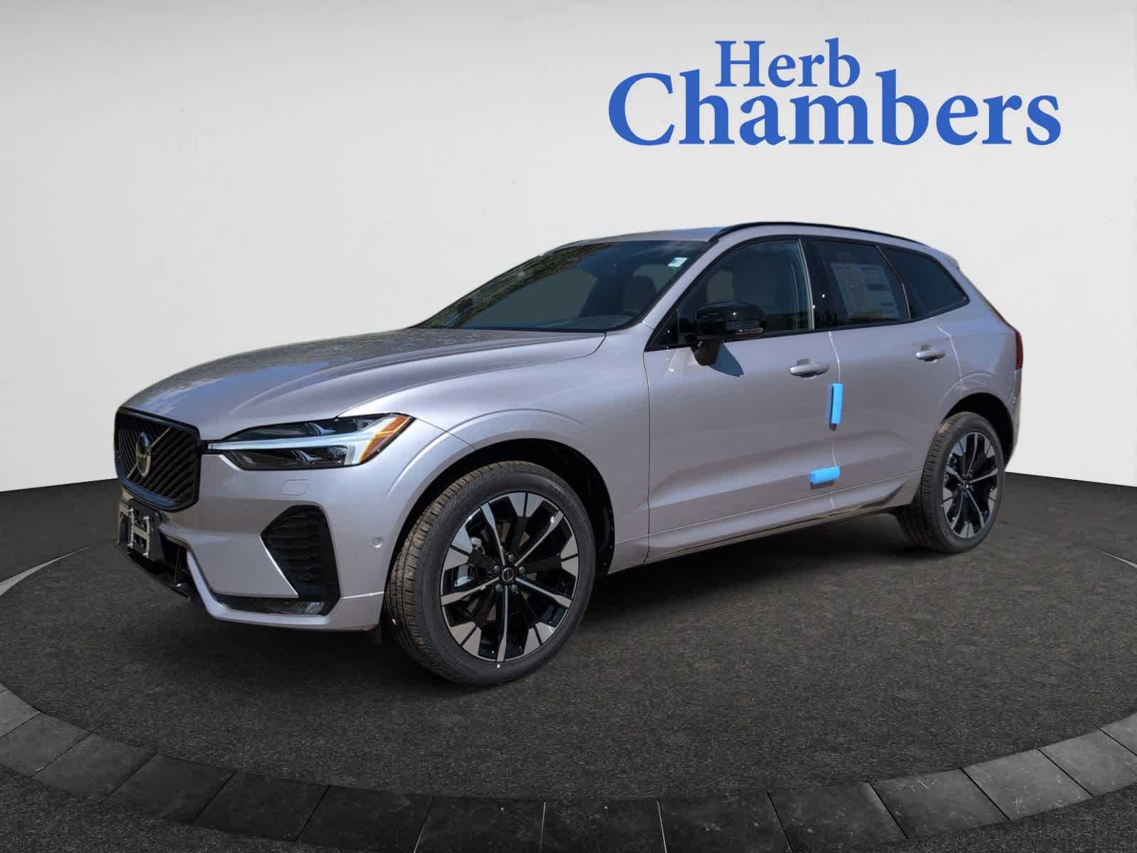 new 2026 Volvo XC60 car, priced at $59,190