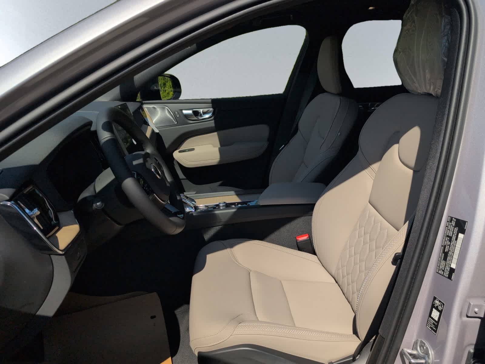 new 2026 Volvo XC60 car, priced at $59,190