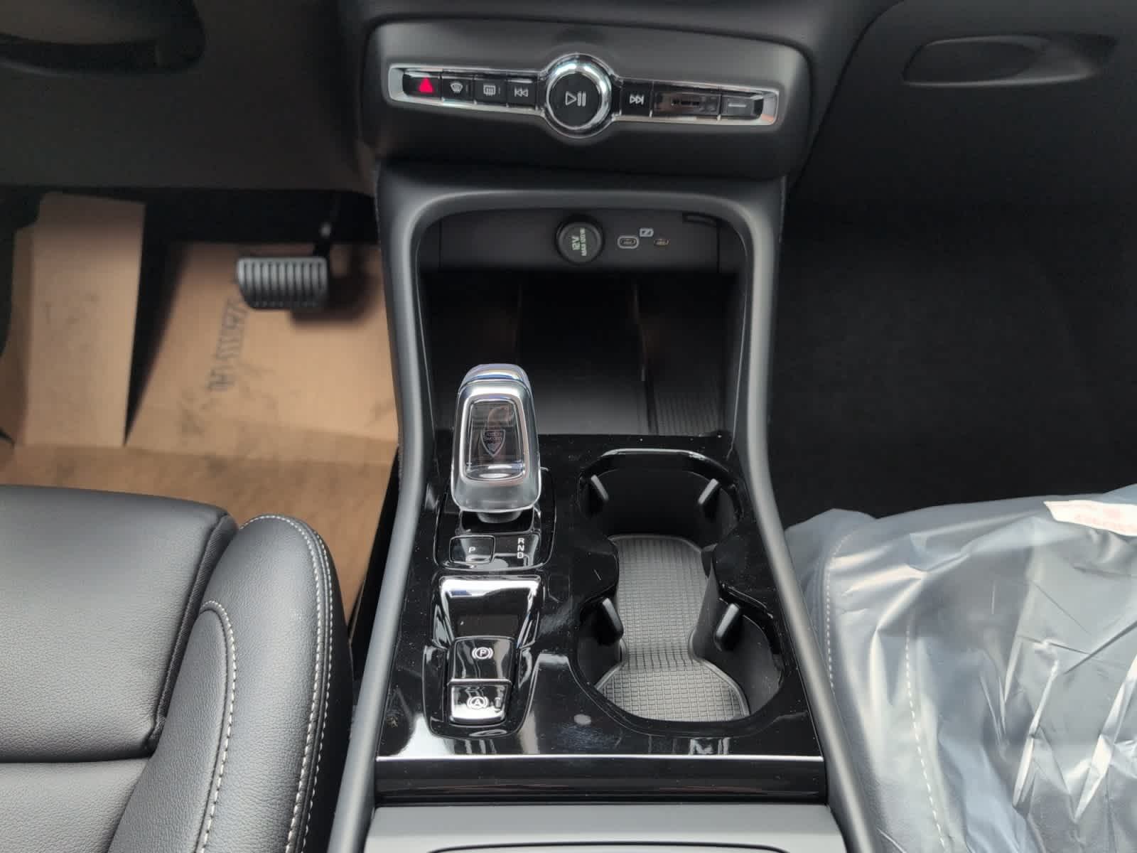 used 2025 Volvo XC40 car, priced at $52,235