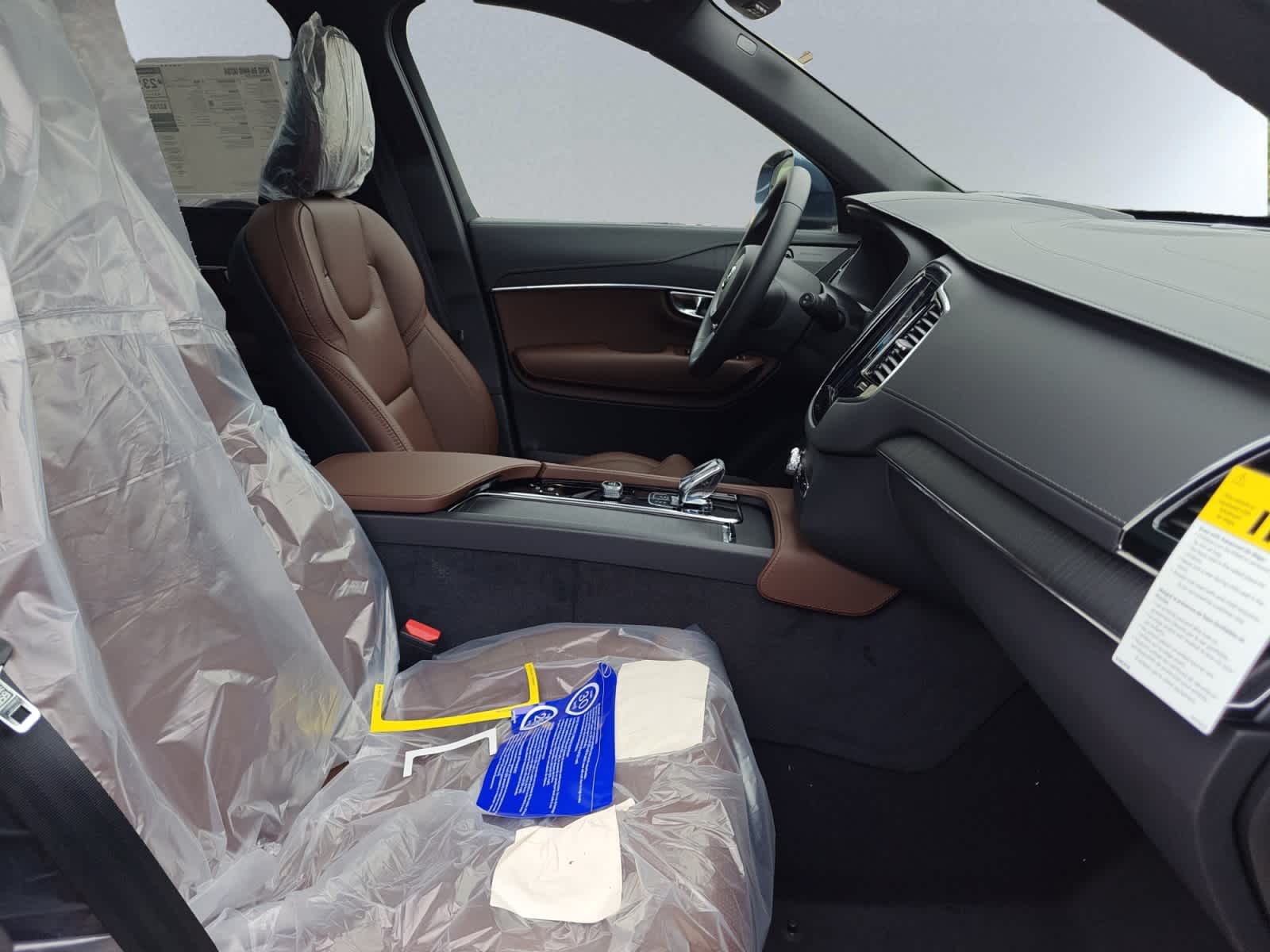 new 2025 Volvo XC90 car, priced at $72,655